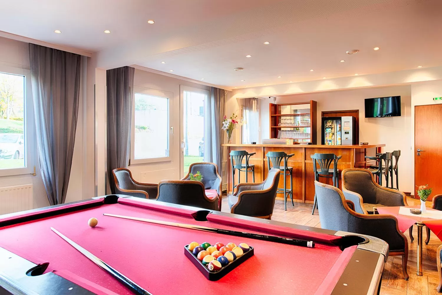 Billiard in Hotel B1
