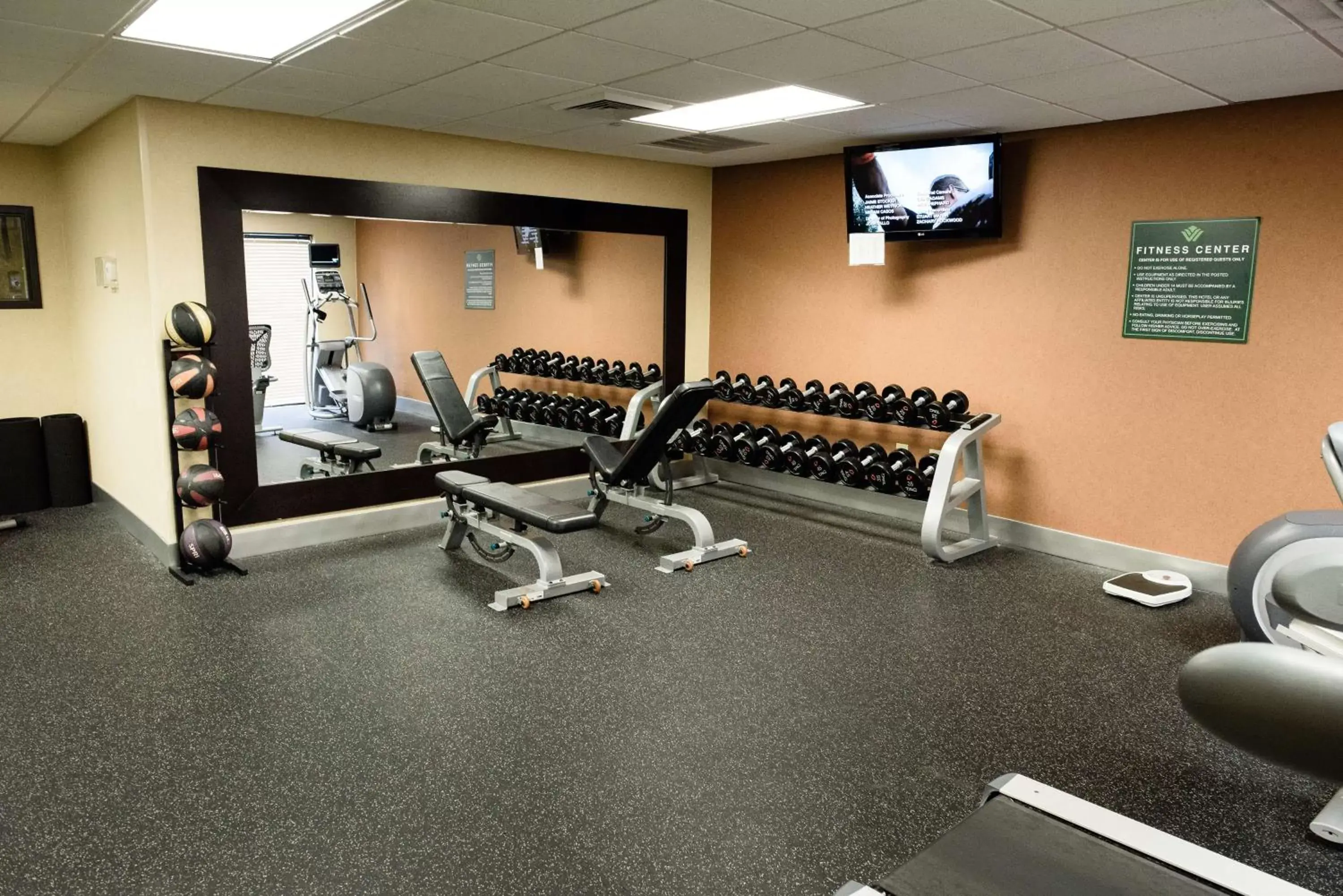 Fitness centre/facilities, Fitness Center/Facilities in Wingate by Wyndham Greensboro