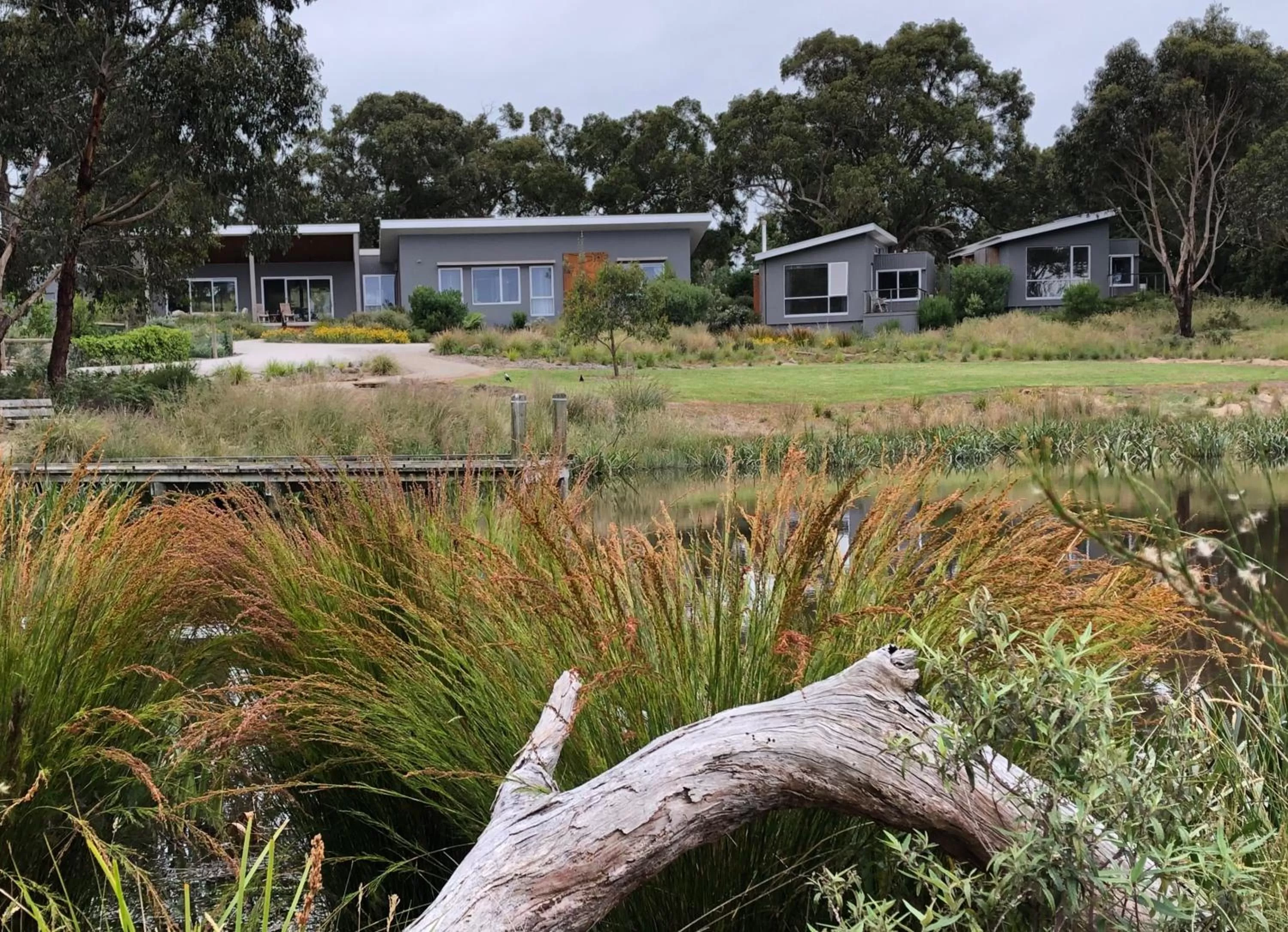 Messmates Luxury Eco Suites