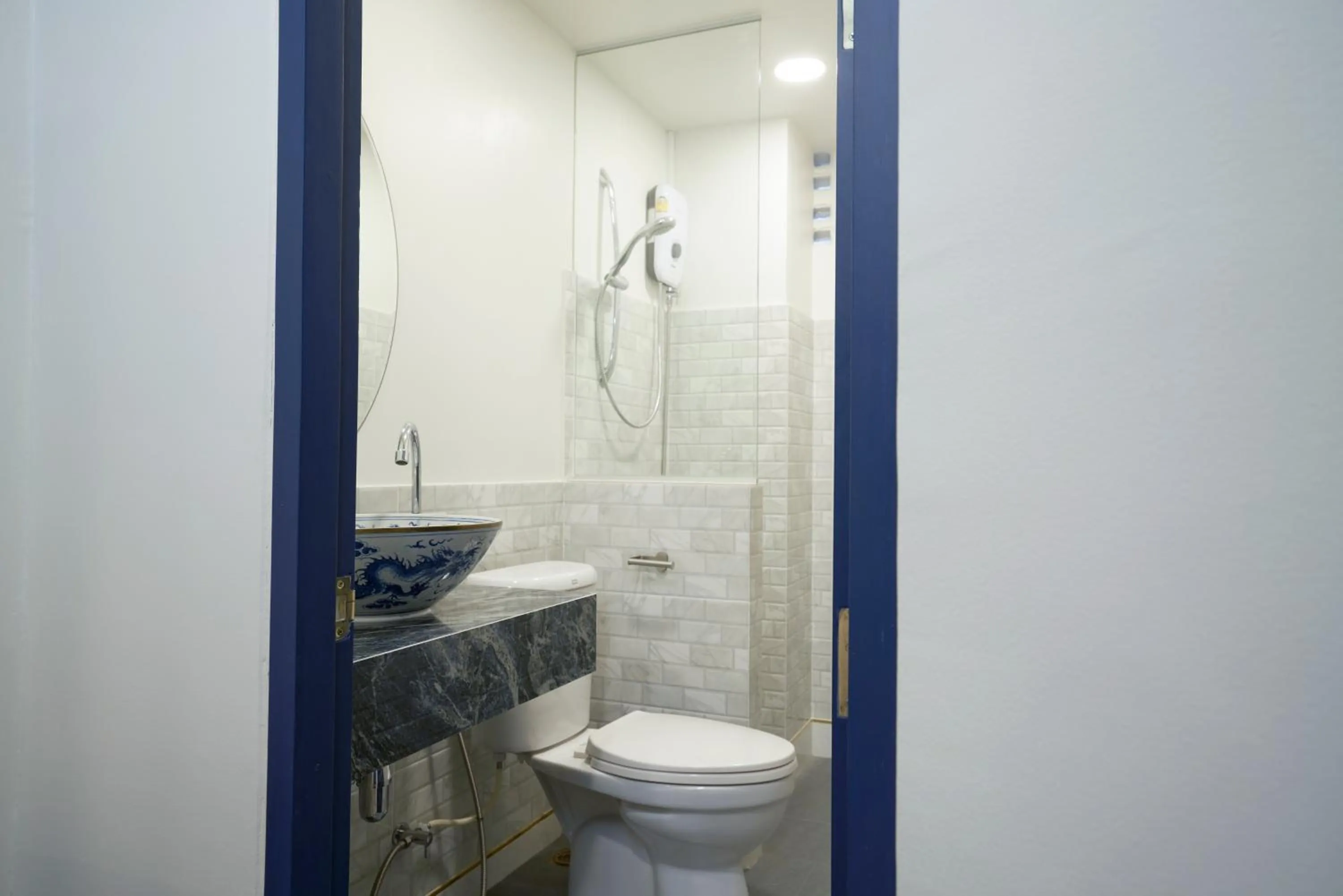 Bathroom in Sweet's Escape