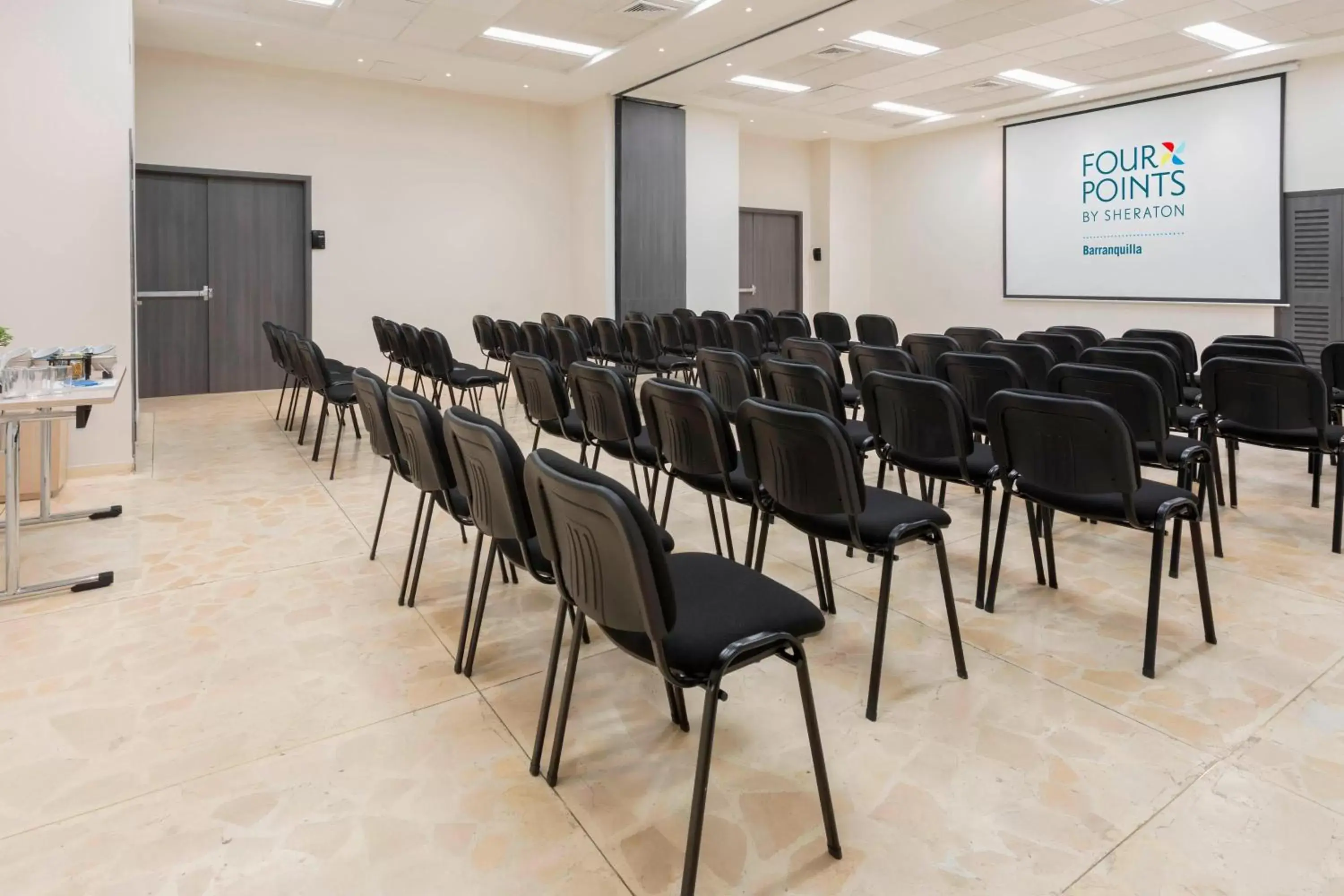 Meeting/conference room in Four Points by Sheraton Barranquilla