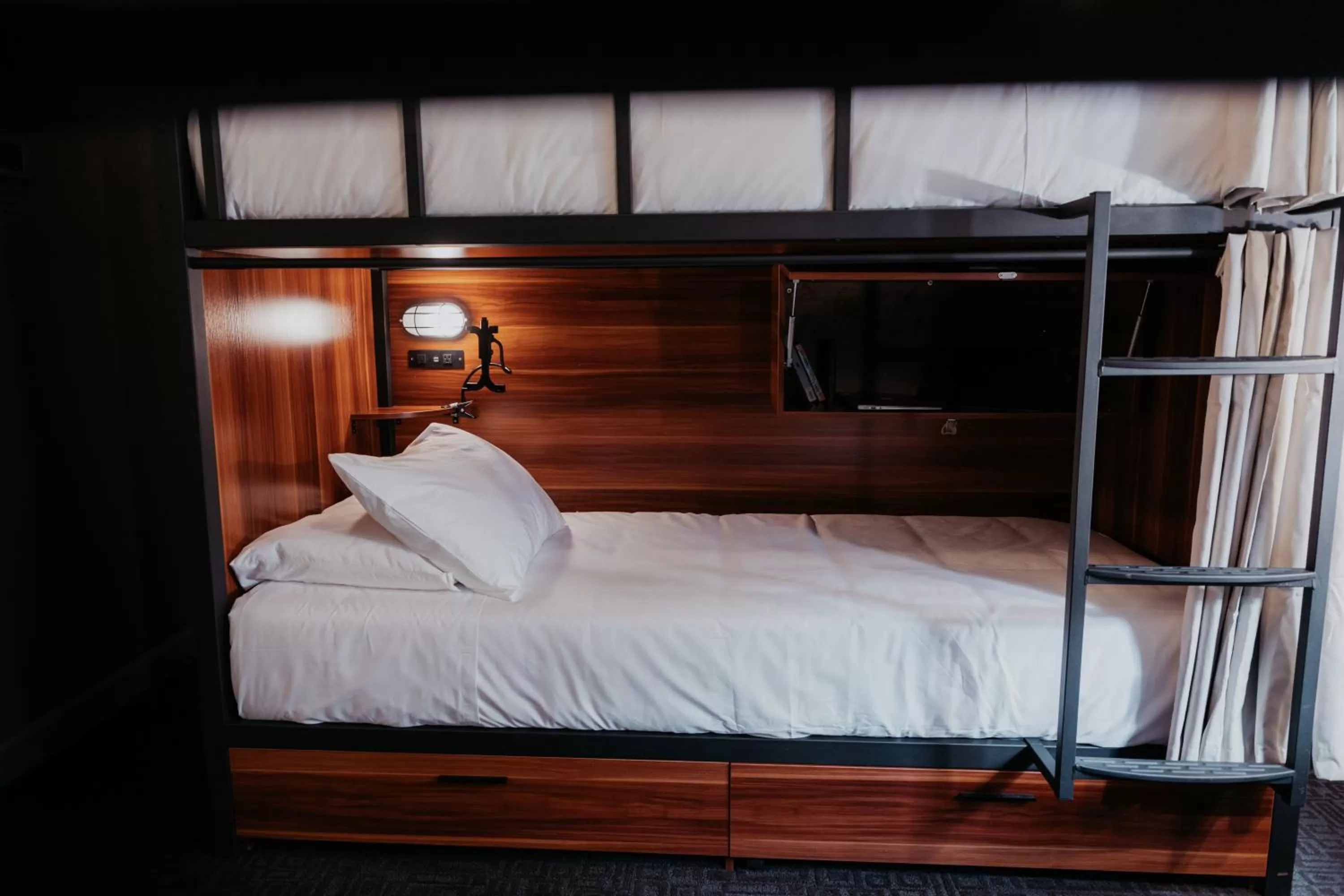 Bed in 4-Bed Dormitory Room in Selina Chicago