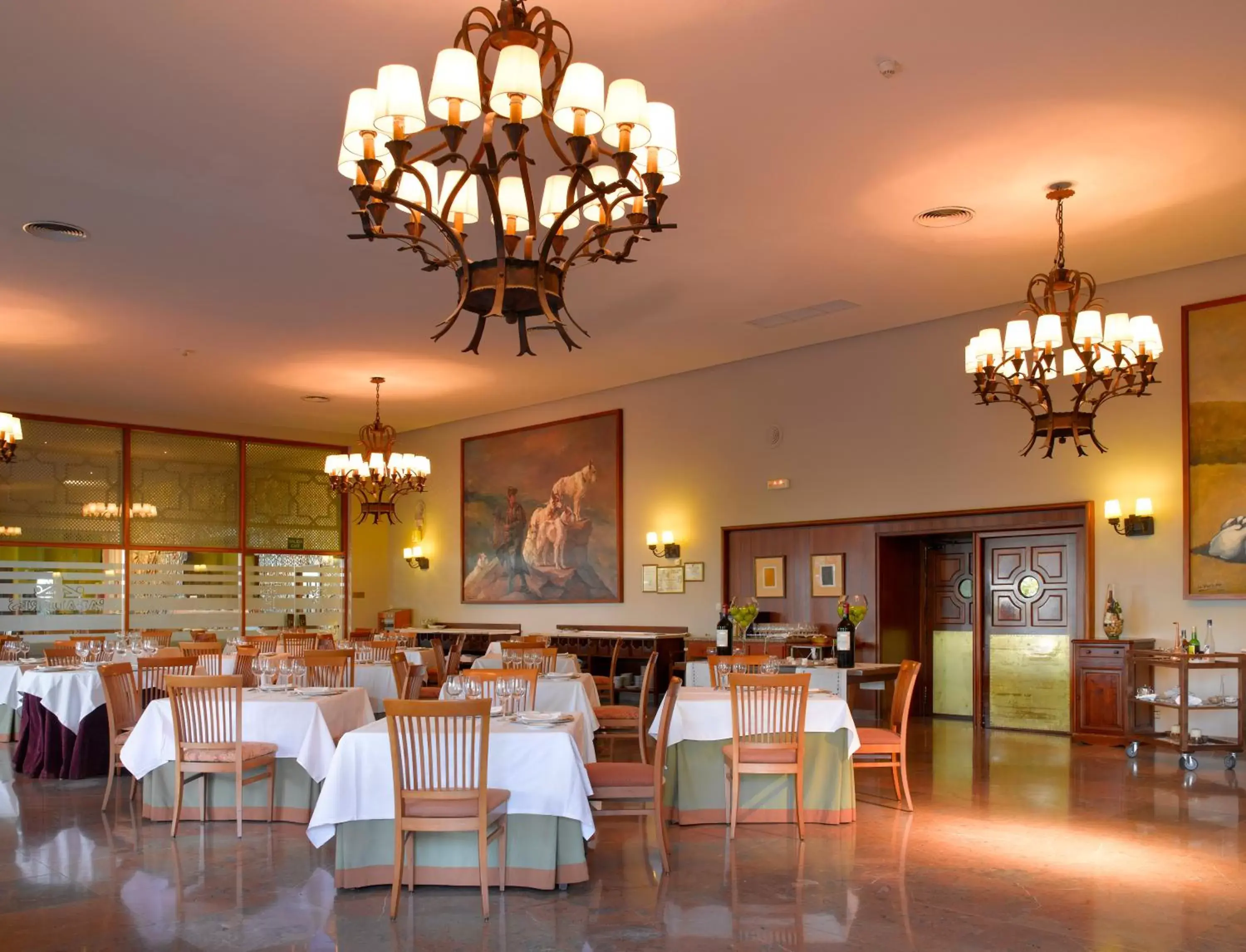 Banquet/Function facilities, Restaurant/Places to Eat in Parador de Cordoba