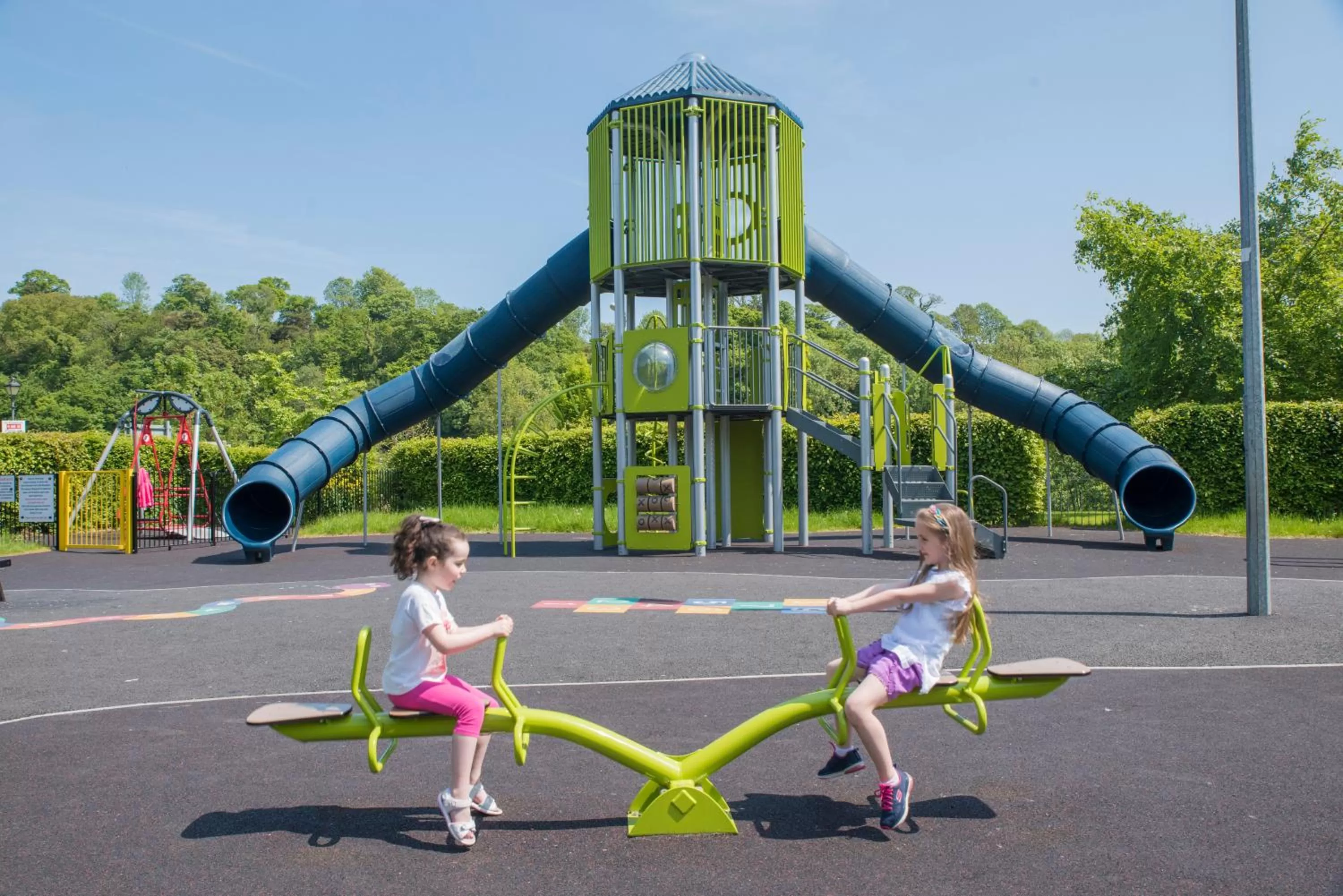 Children play ground in Riverside Park Hotel