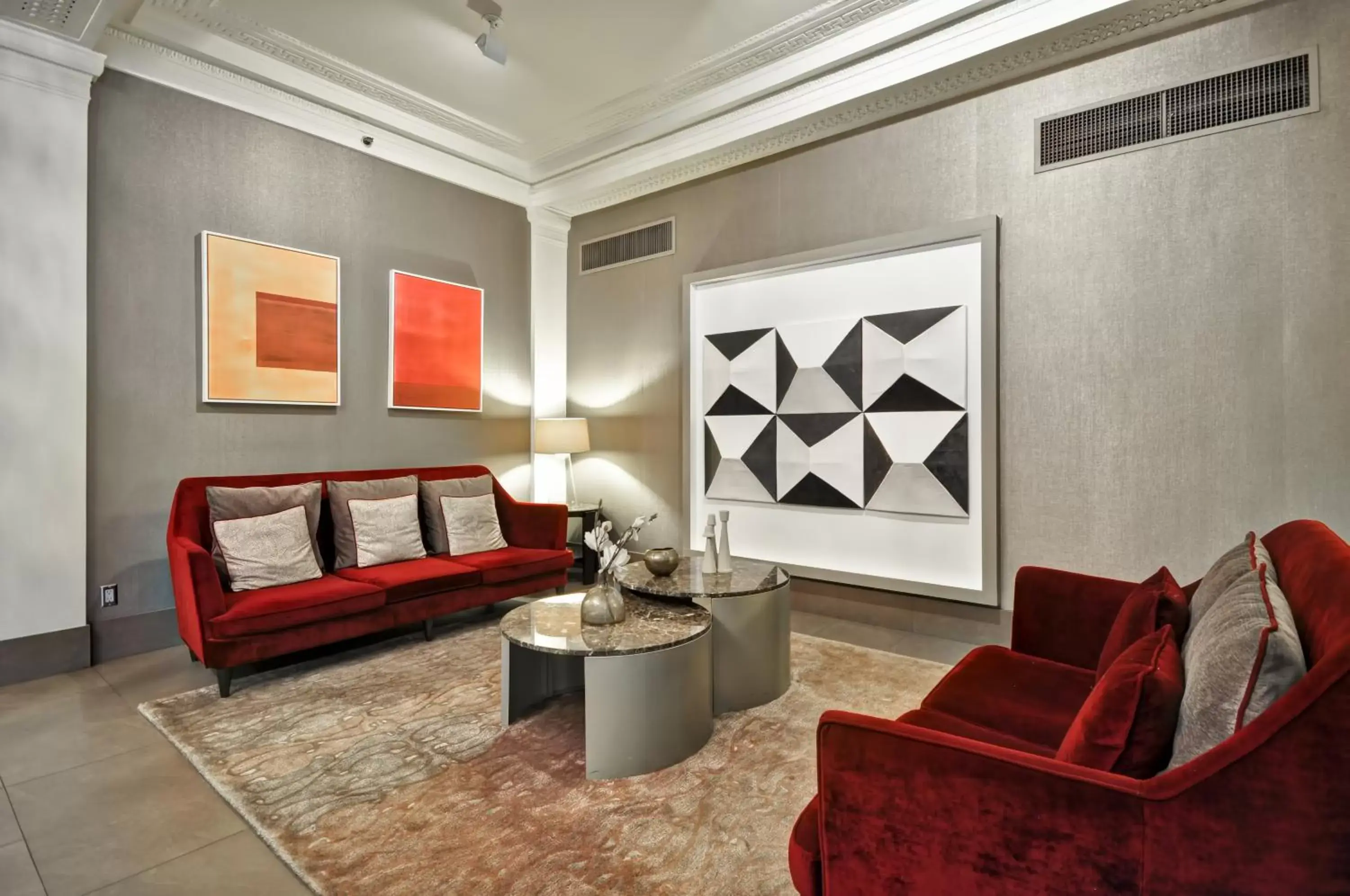 Lobby or reception, Seating Area in Dylan Hotel NYC