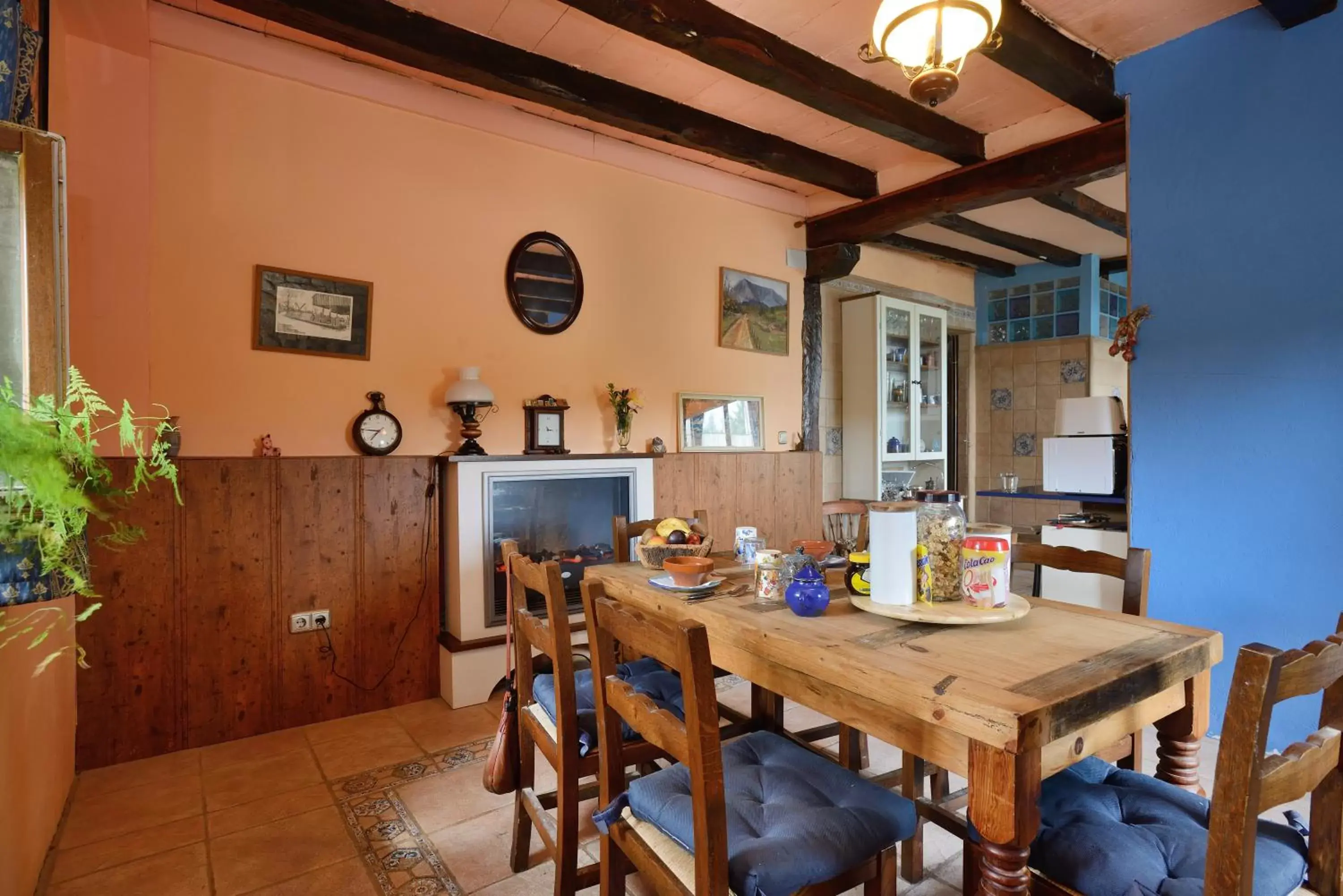 Dining Area in Eguzki B&B