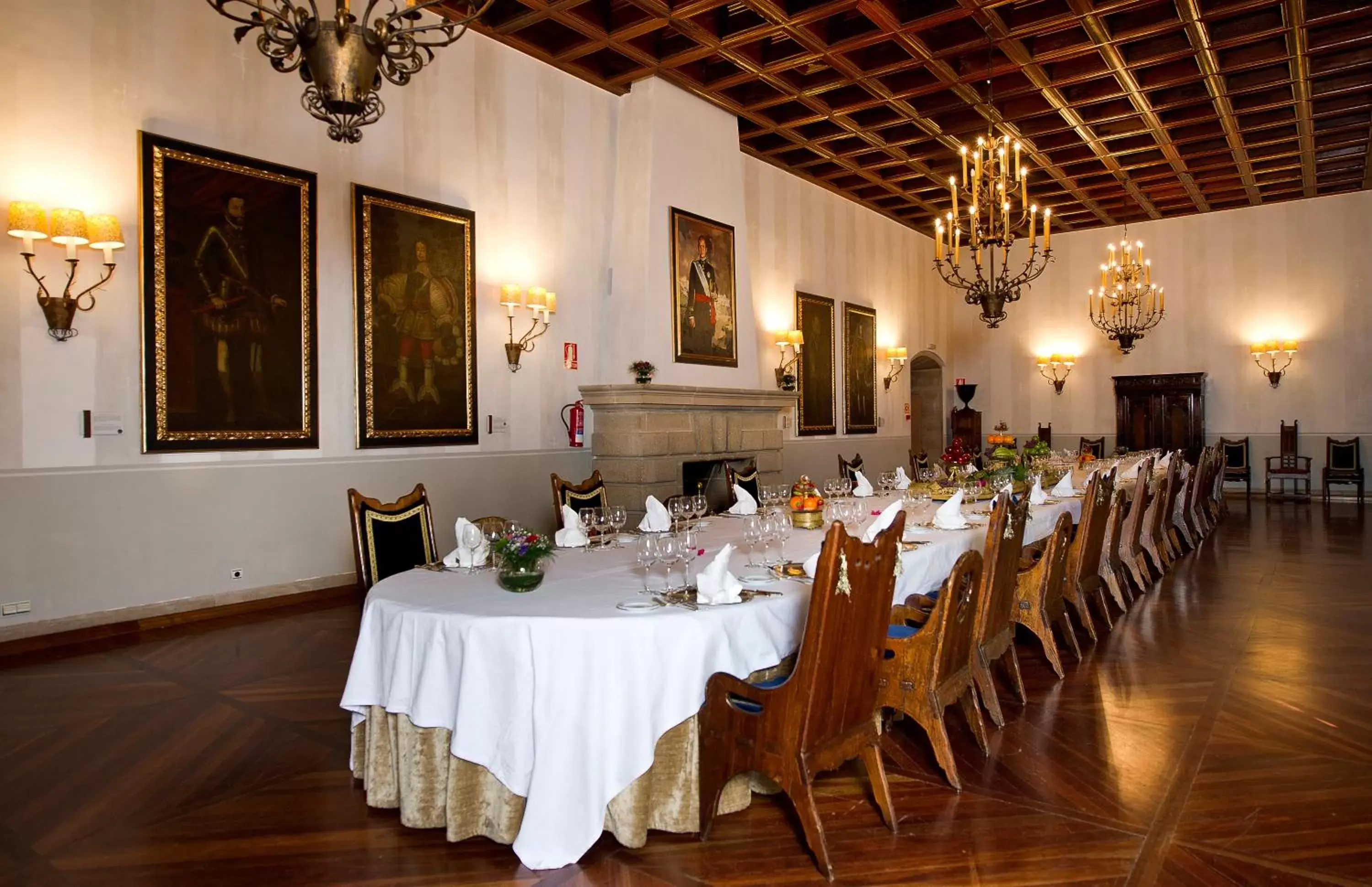 Banquet/Function facilities, Restaurant/Places to Eat in Parador de Santiago - Hostal Reis Catolicos