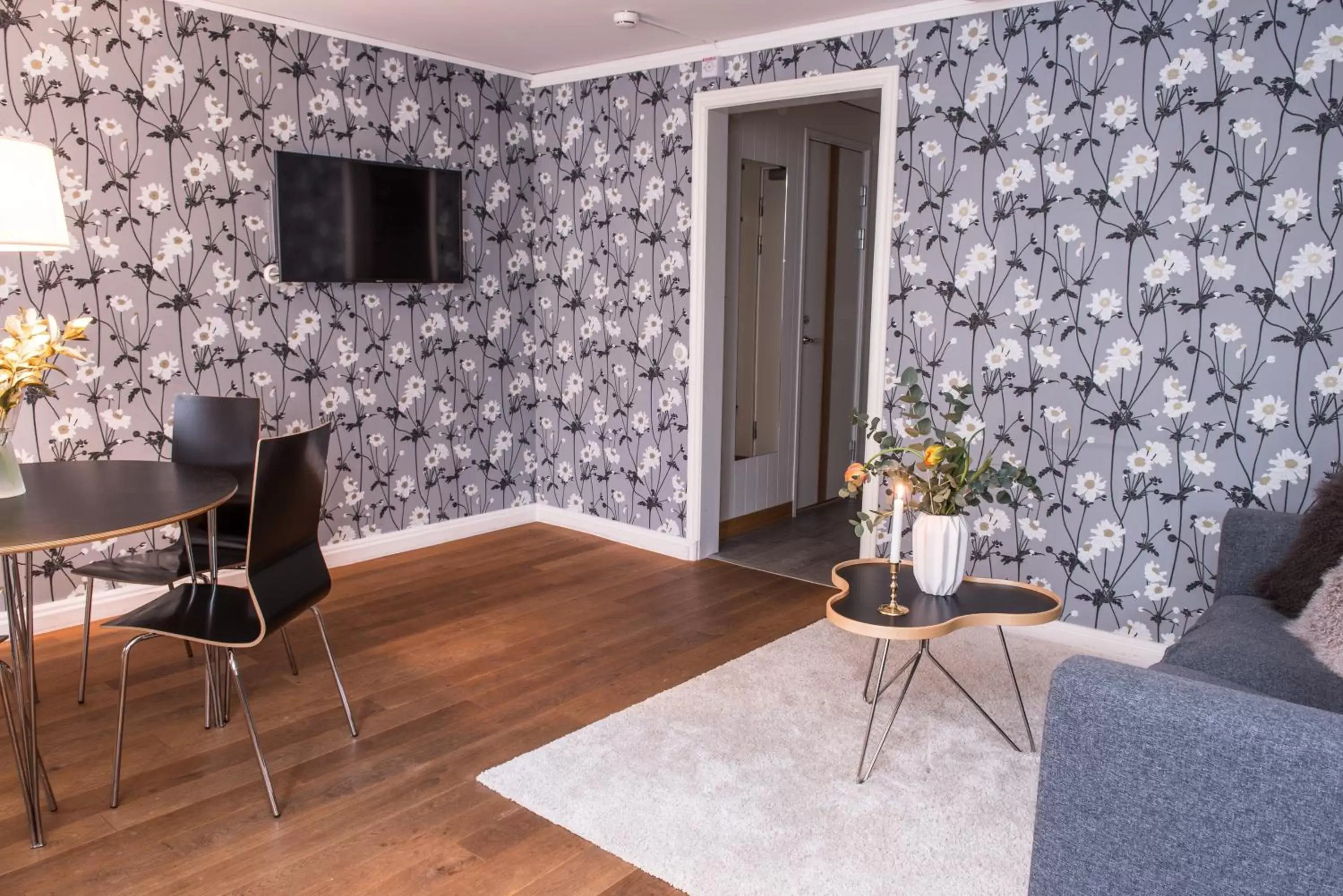 Living room, TV/Entertainment Center in Best Western Plus Kalmarsund Hotell