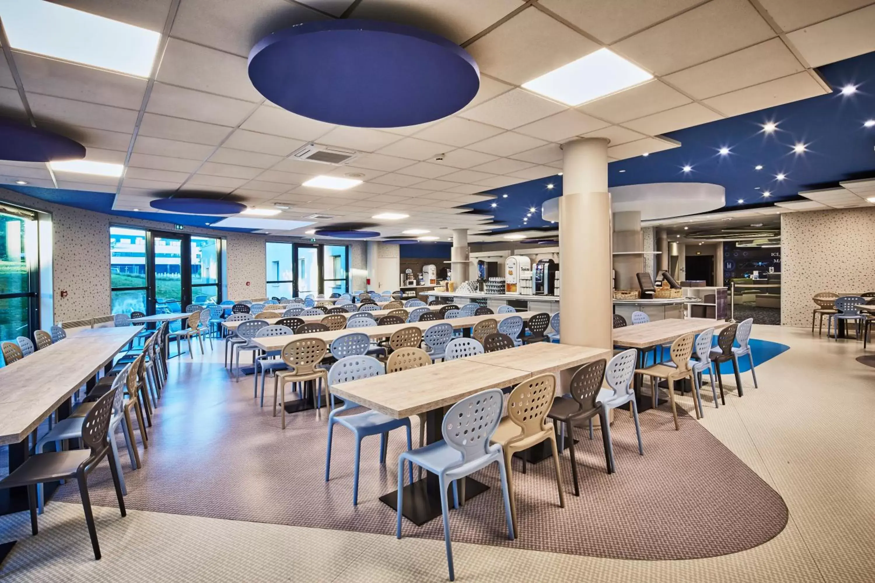 Breakfast in Kyriad Poitiers Jules Verne Site du Futuroscope Breakfast in Kyriad Poitiers Jules Verne Site du Futuroscope