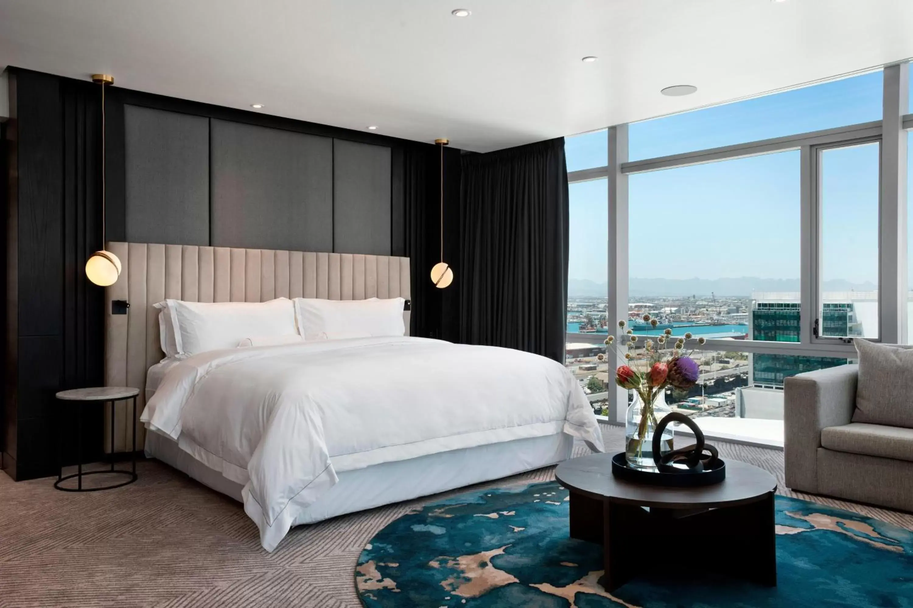 Bedroom in The Westin Cape Town