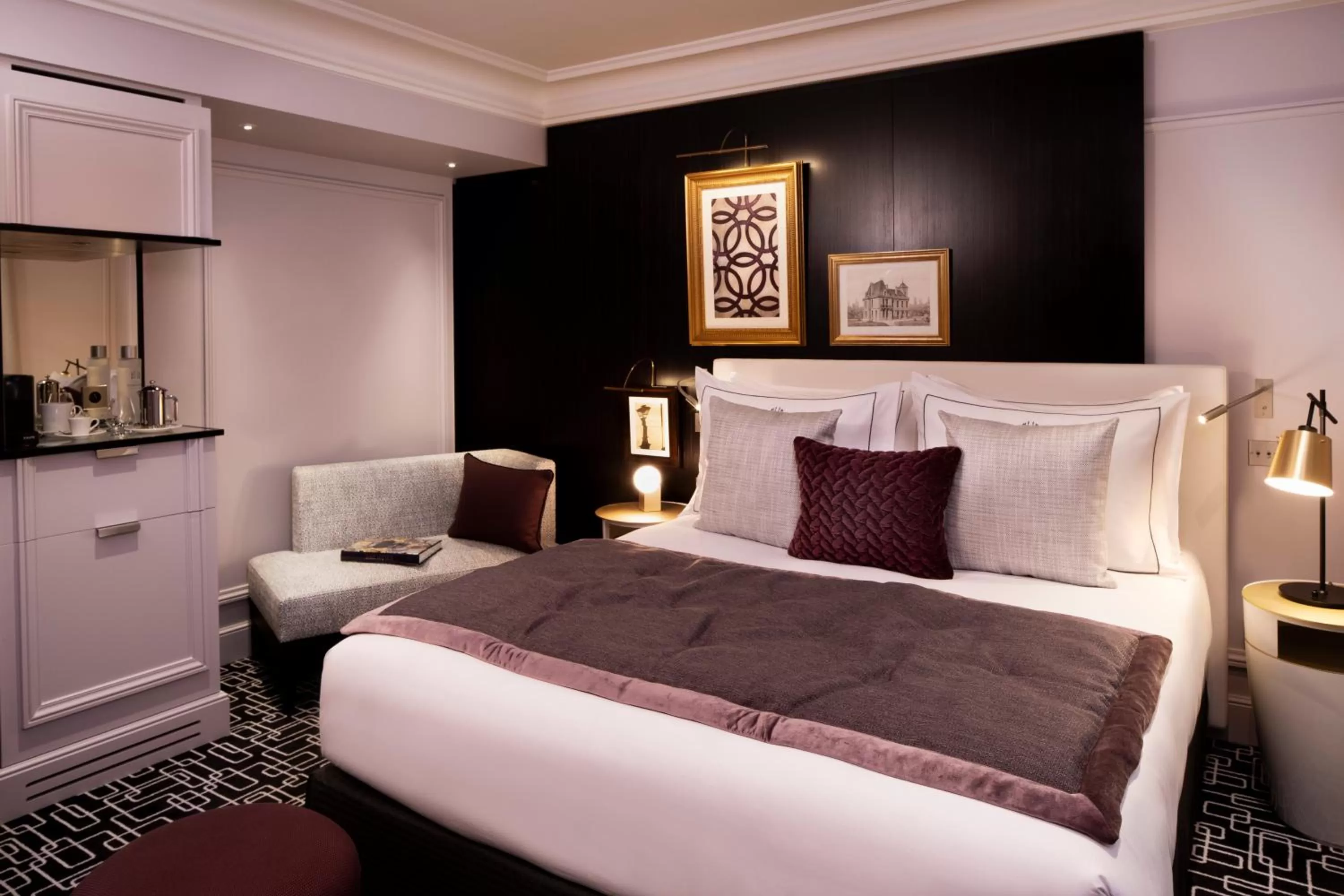 Bedroom, Bed in Le Damantin Hôtel & Spa