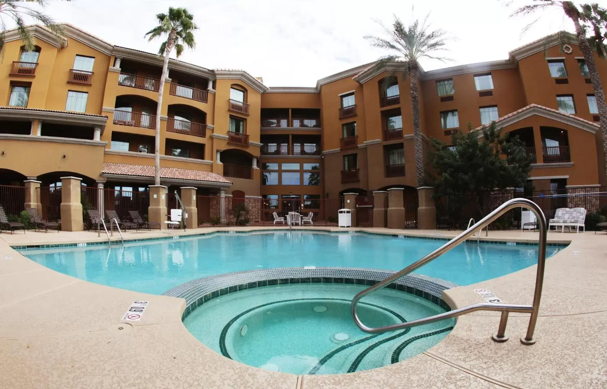 Swimming Pool in Holiday Inn Phoenix/Chandler, an IHG Hotel