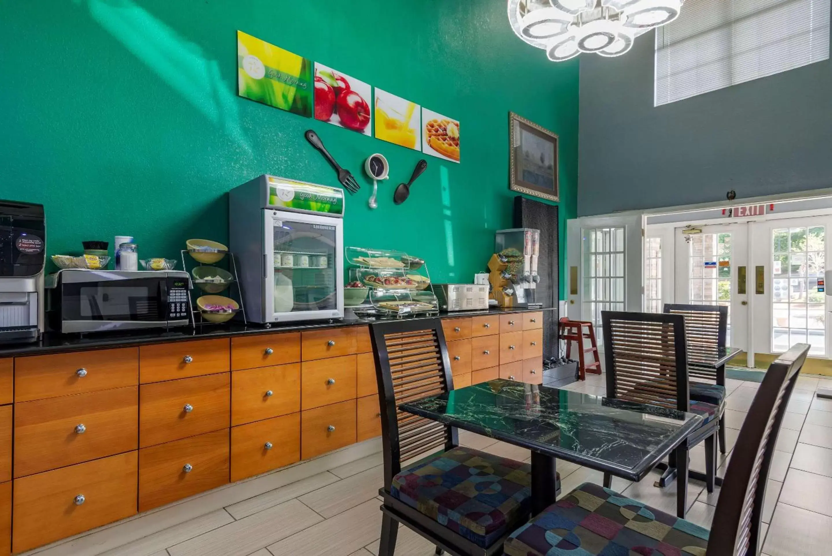 Breakfast in Quality Inn Covington Breakfast in Quality Inn Covington