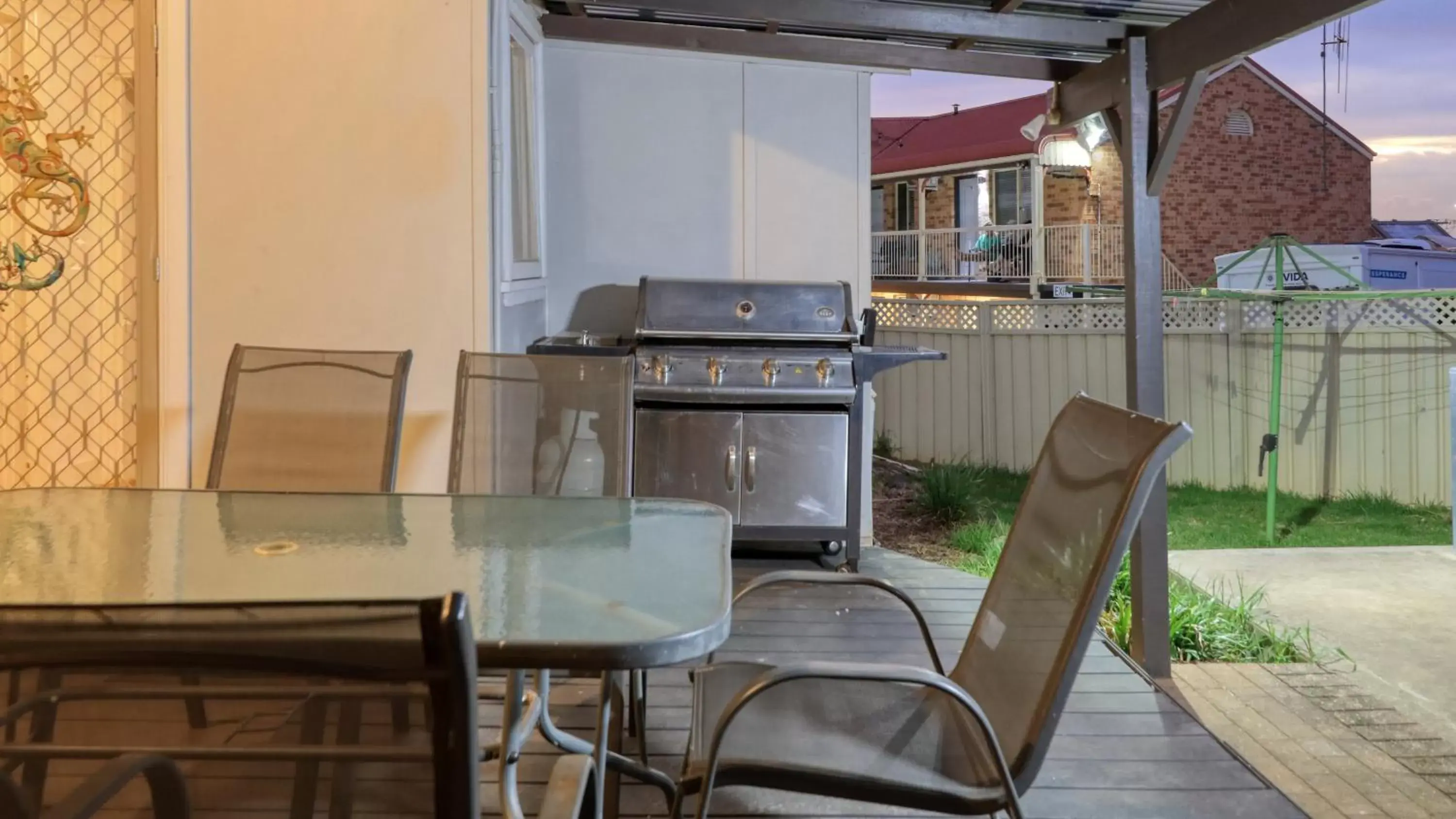 BBQ facilities in Canowindra Riverview Motel