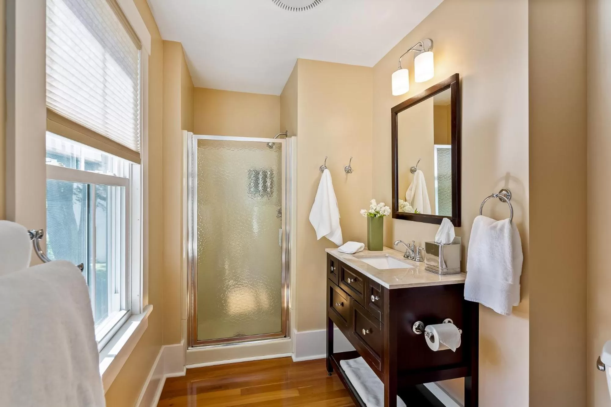 Bathroom in Abigail's Inn