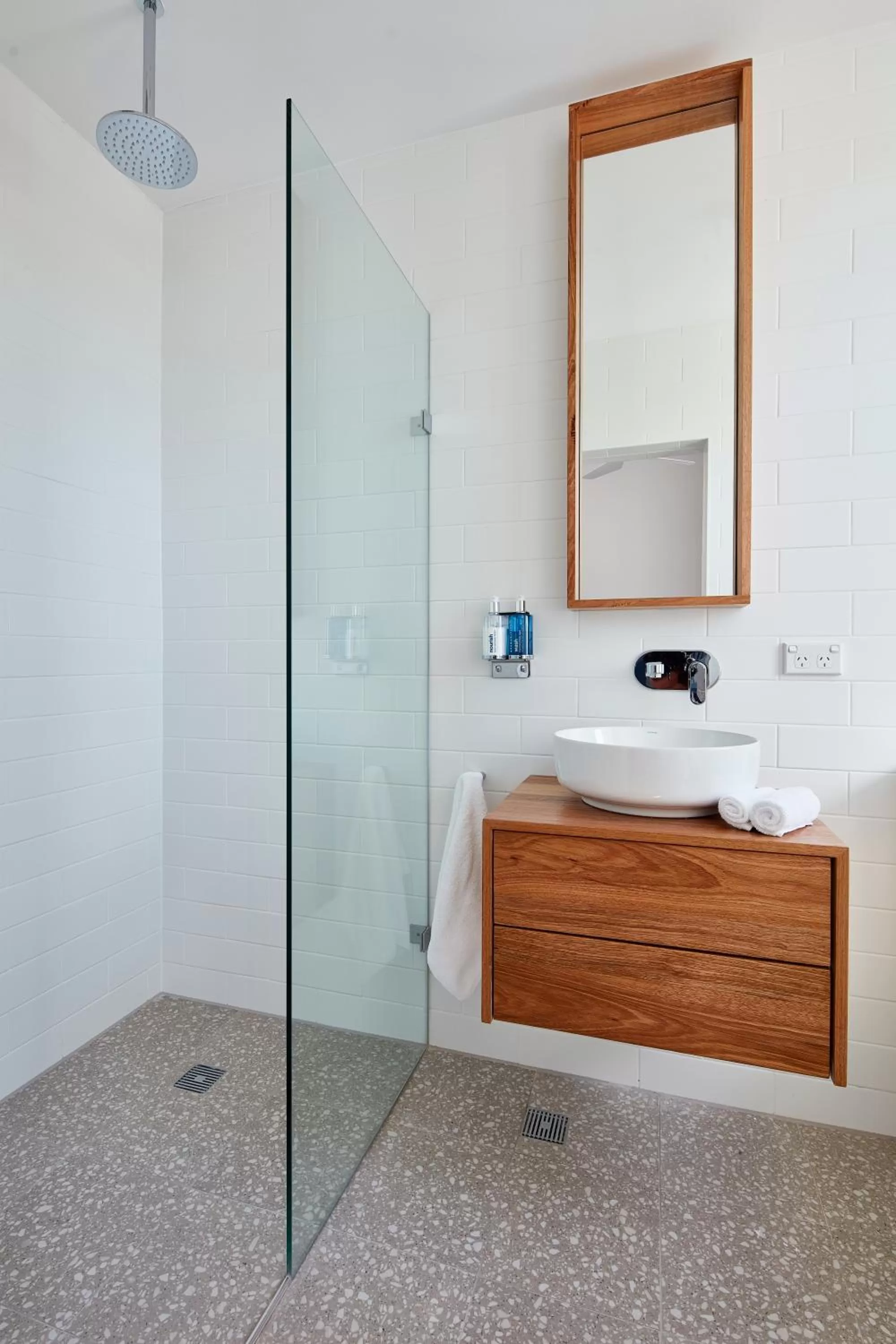 Bathroom in The Clovelly Hotel