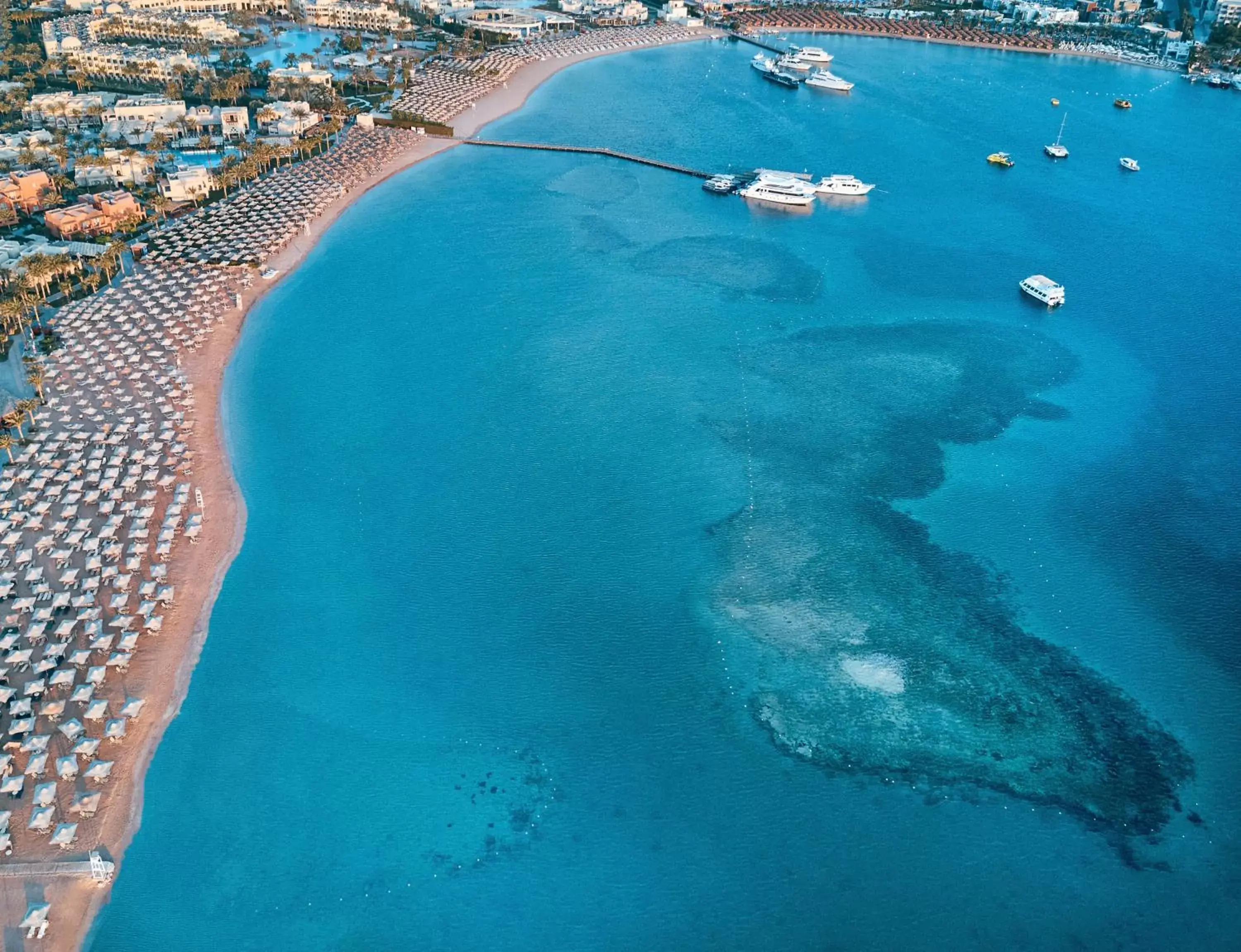 Beach, Bird's-eye View in Iberotel Makadi Beach