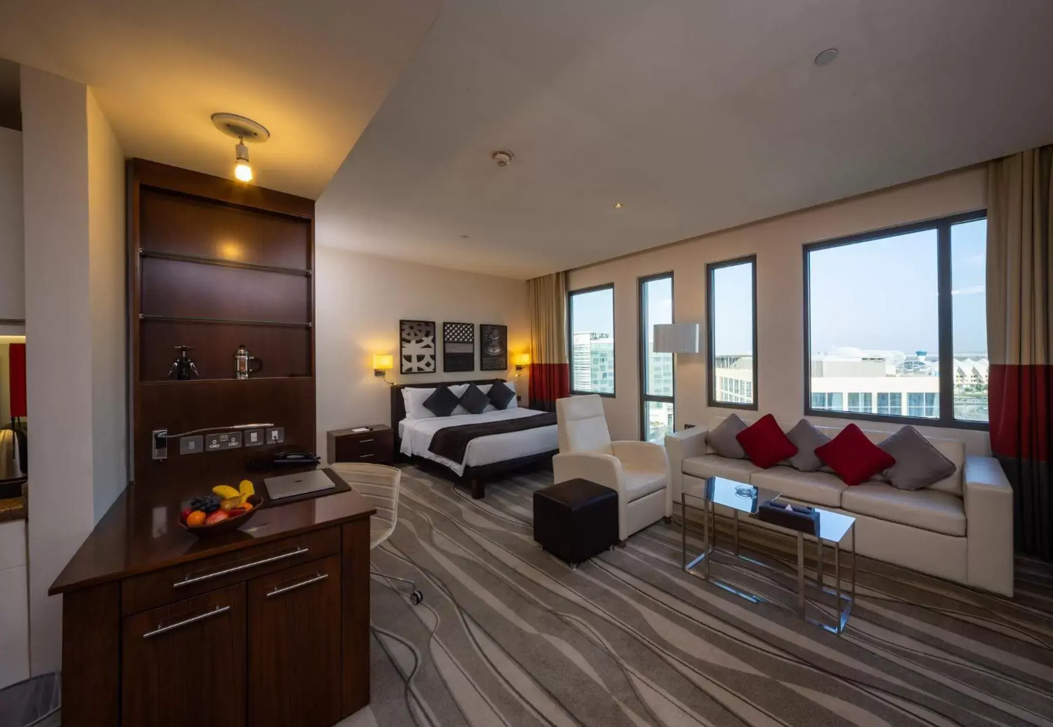 Photo of the whole room, Seating Area in Staybridge Suites Yas Island Abu Dhabi, an IHG Hotel