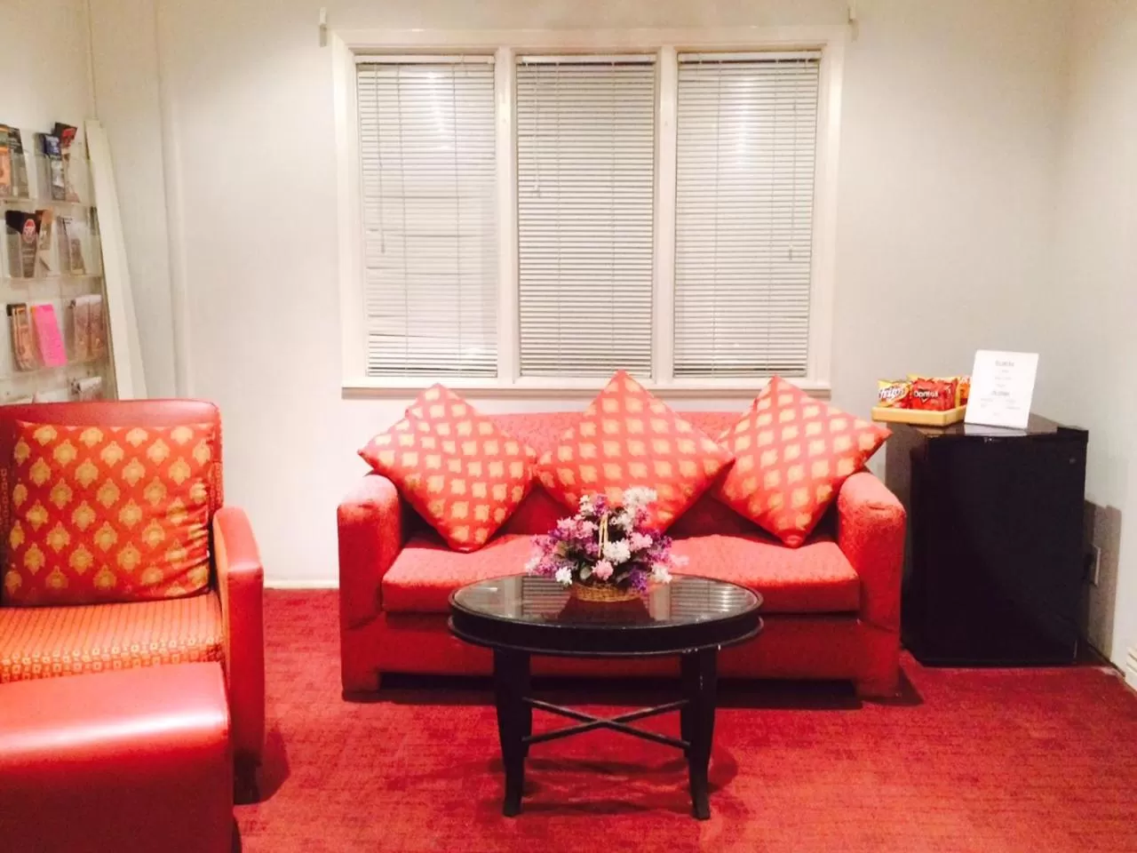 Seating Area in Bryce Way Motel