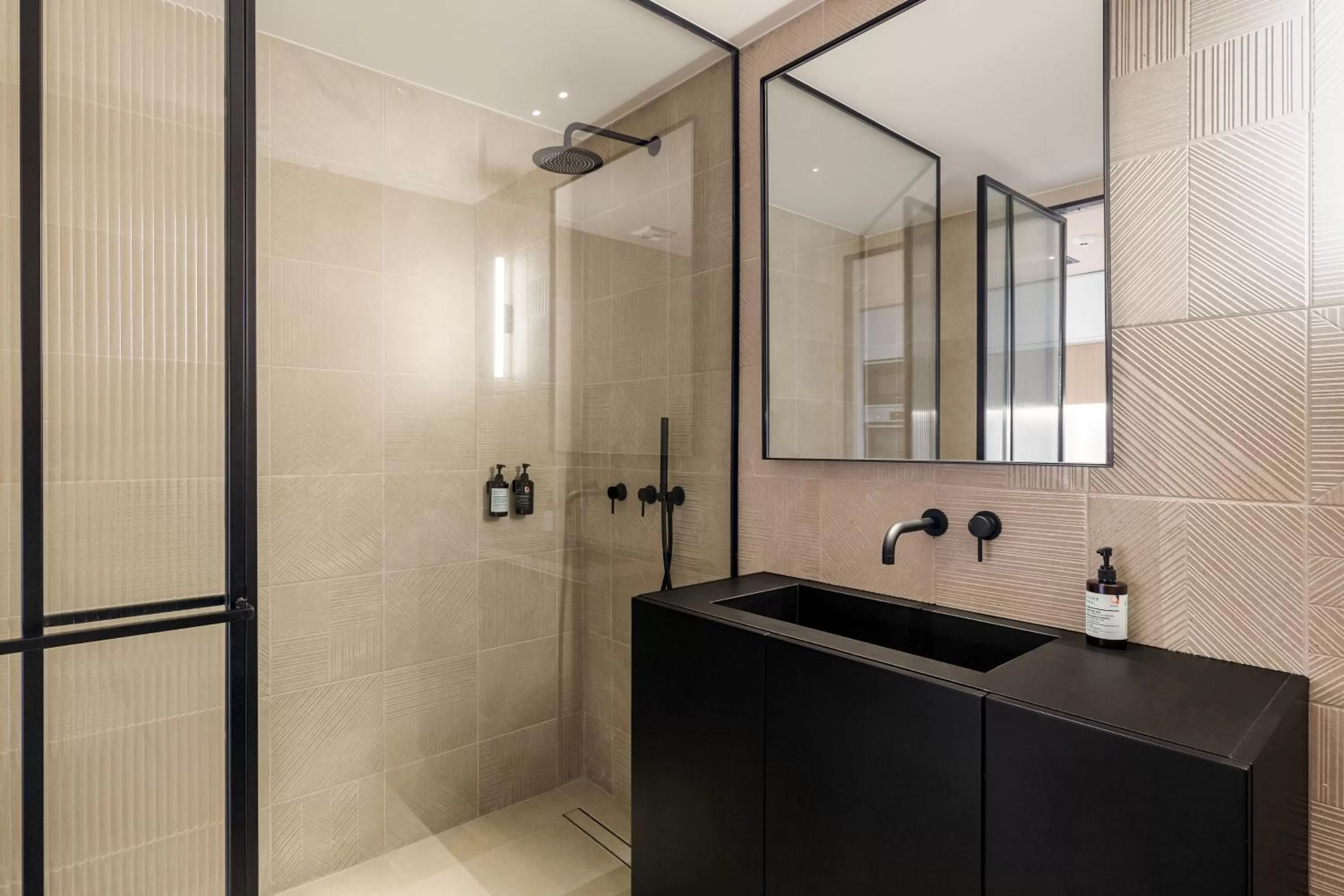 Bathroom in The Newel Psychiko