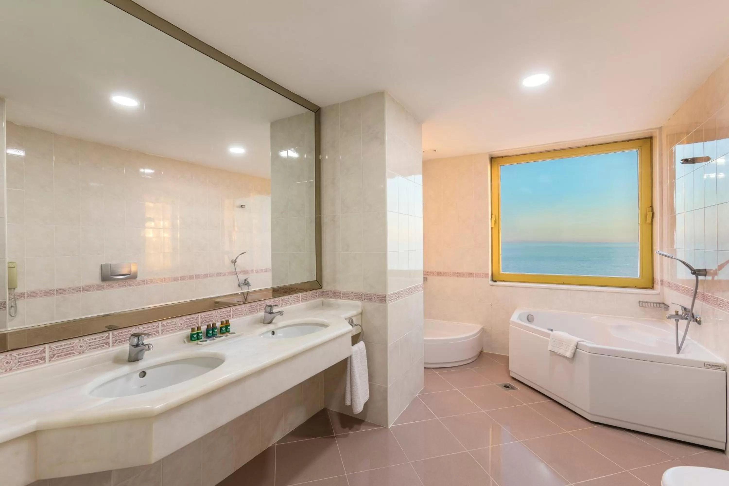 Bathroom in Kumburgaz Marin Princess Hotel