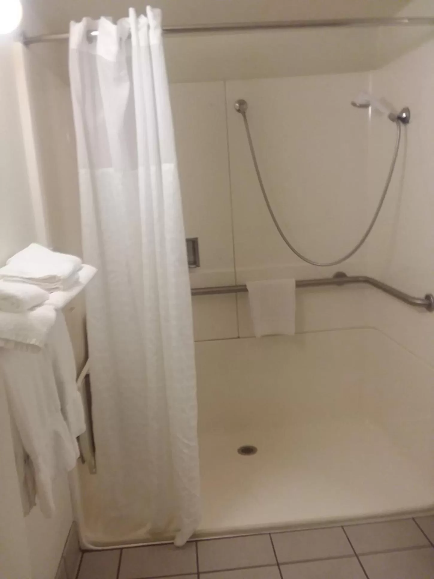 Shower in Comfort Inn