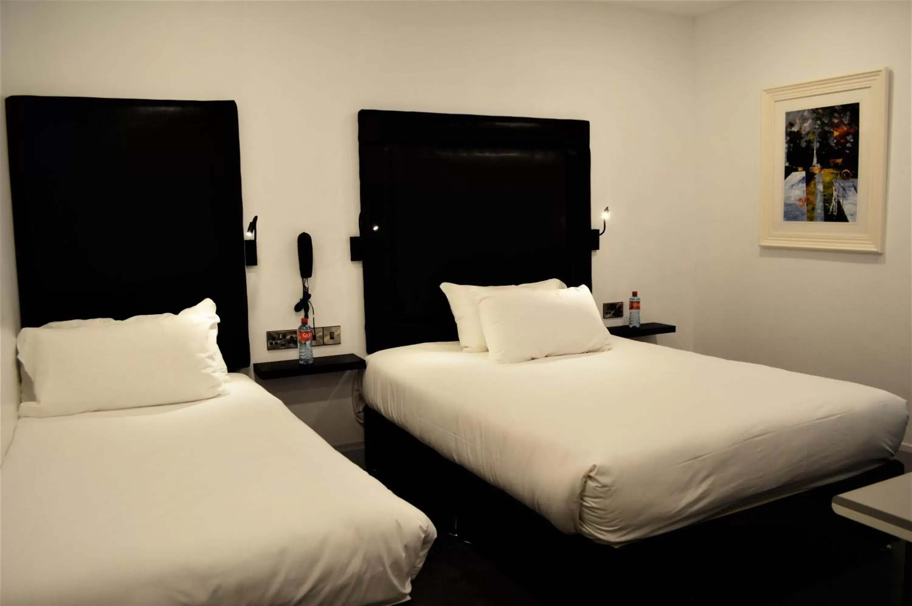 Bed in Bella Vista Hotel & Self Catering Suites
