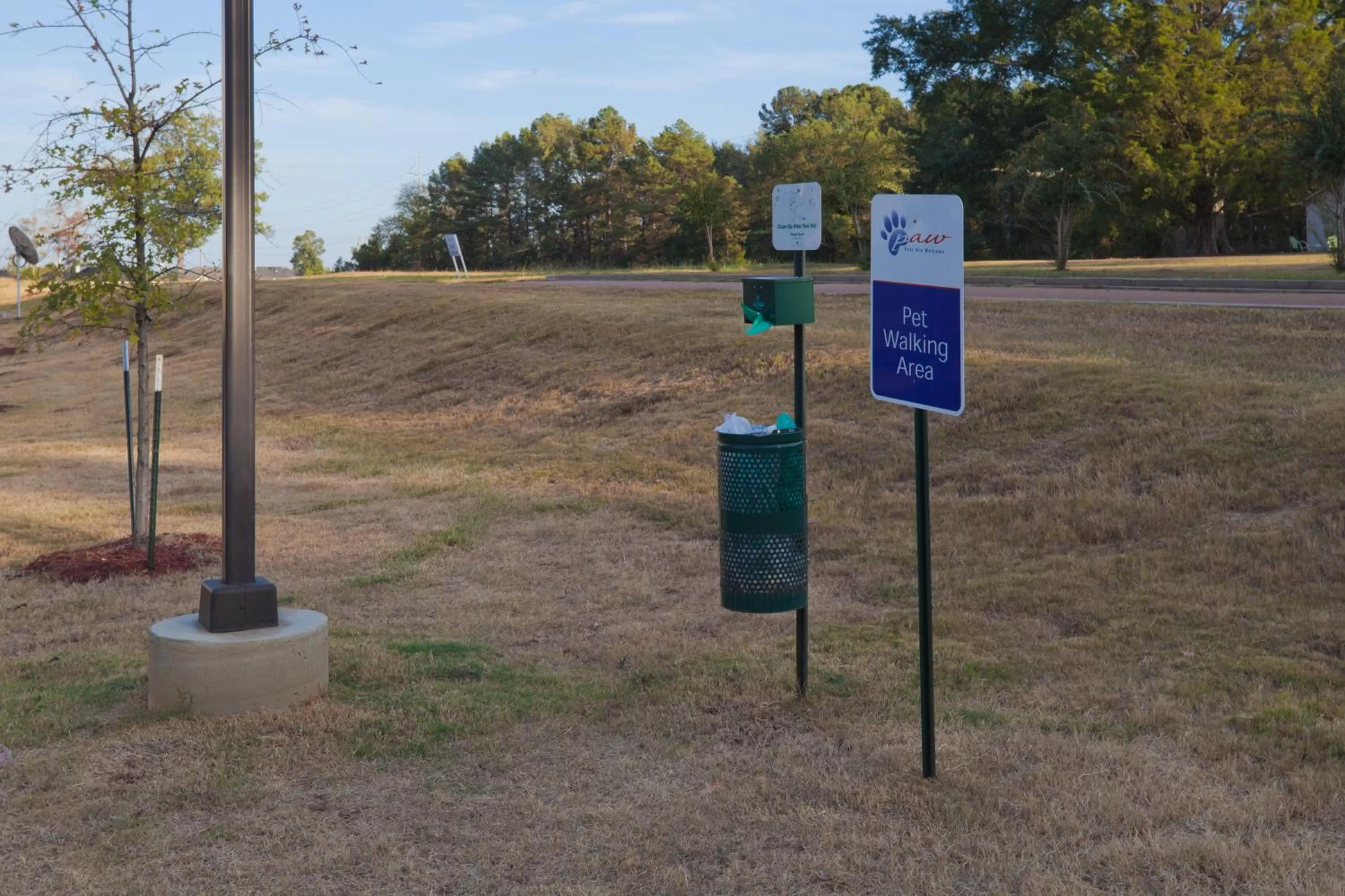 Fitness centre/facilities in Candlewood Suites Pearl by IHG