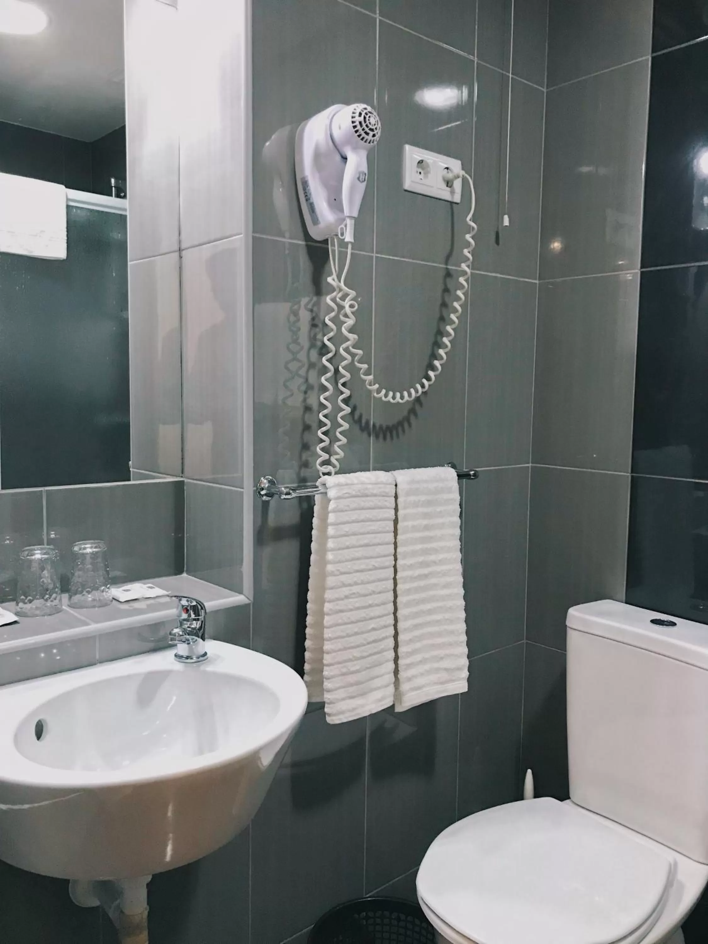 Toilet, Bathroom in Hotel Domus