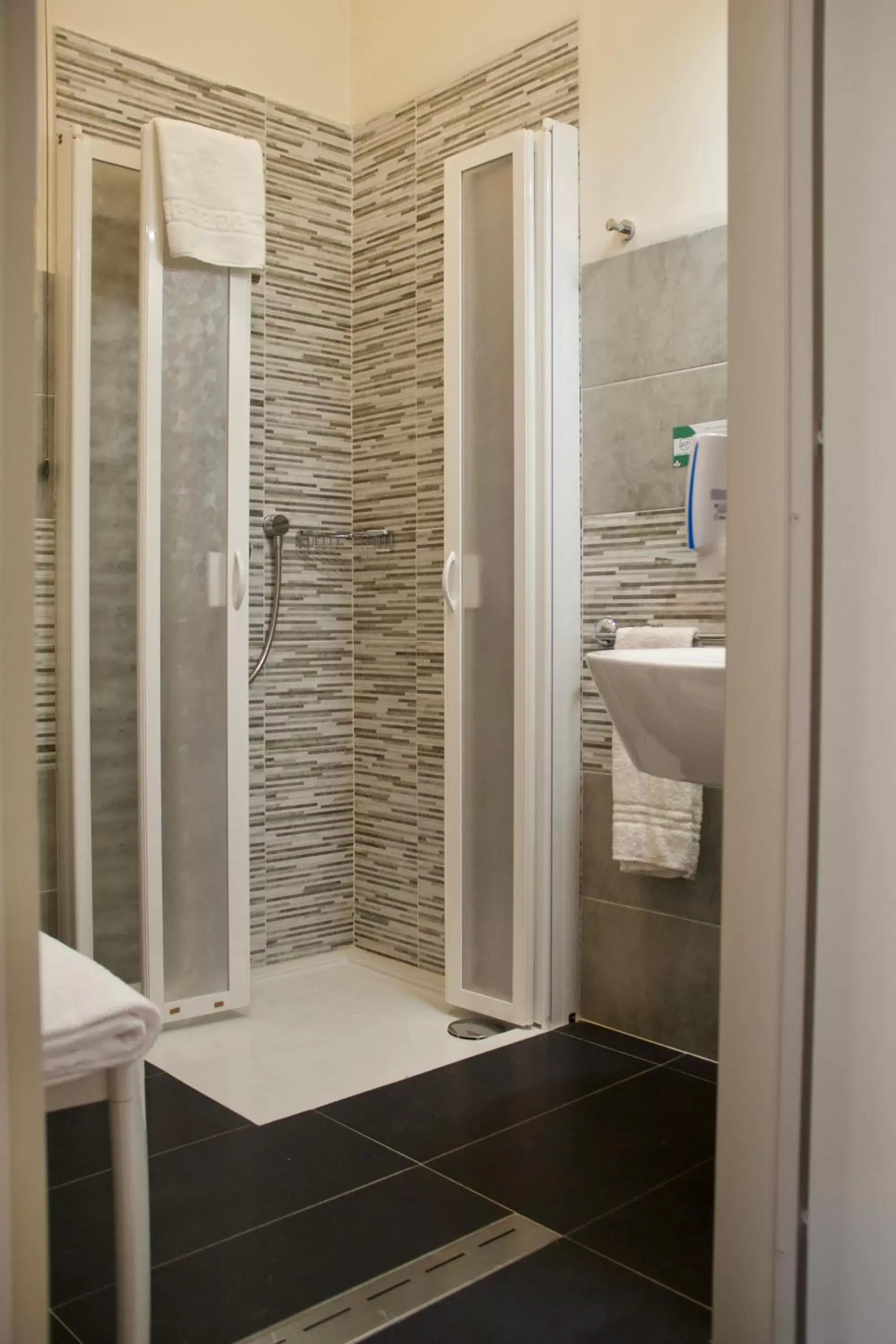 Bathroom in Green Class Hotel Gran Torino
