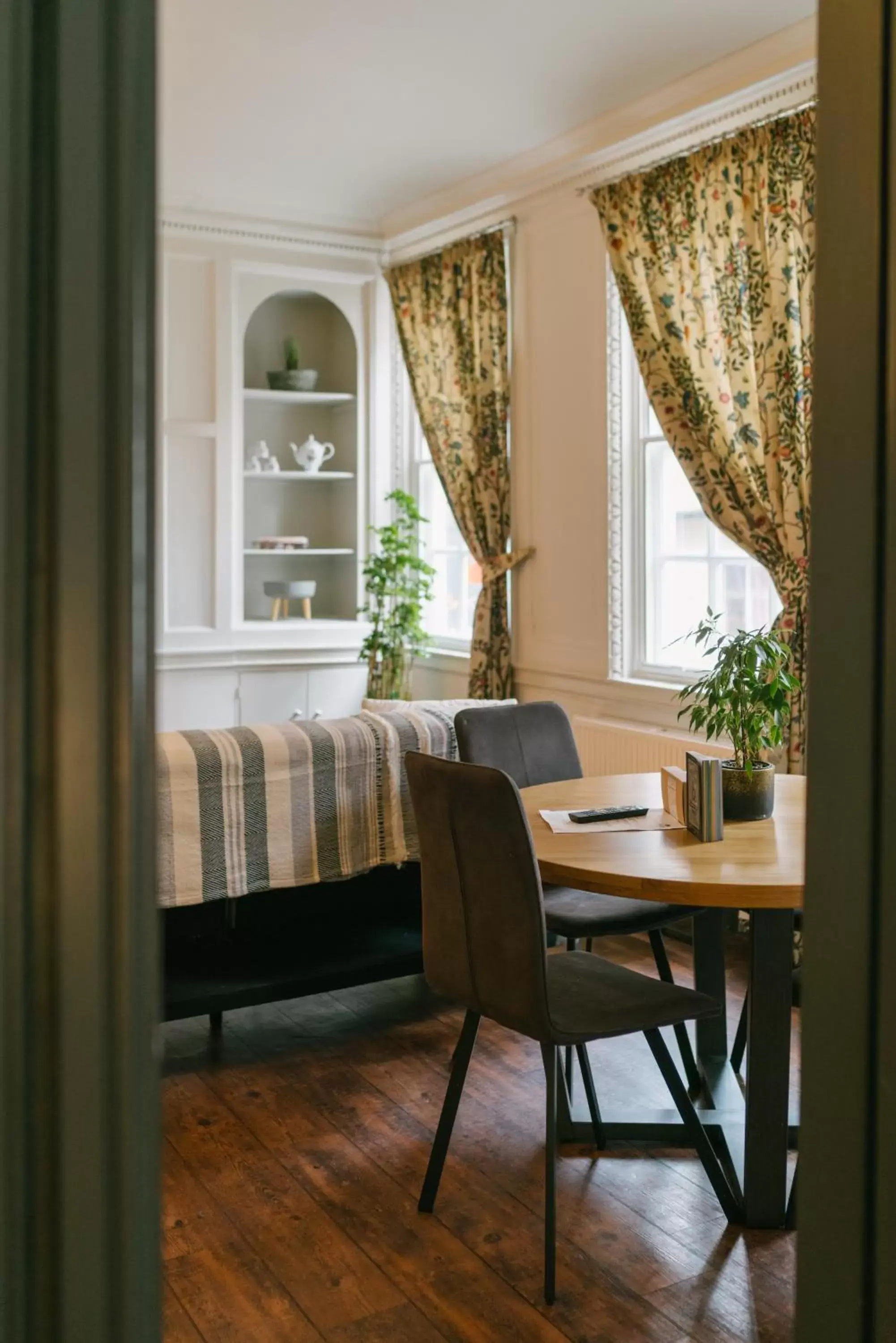 Living room, Dining Area in The Fort York