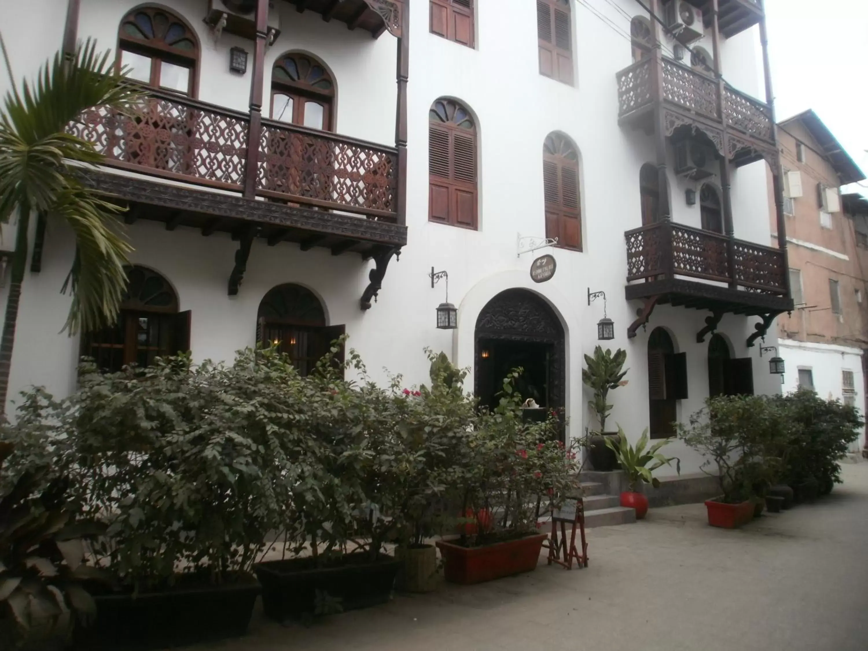 Facade/entrance, Property Building in Asmini Palace Hotel