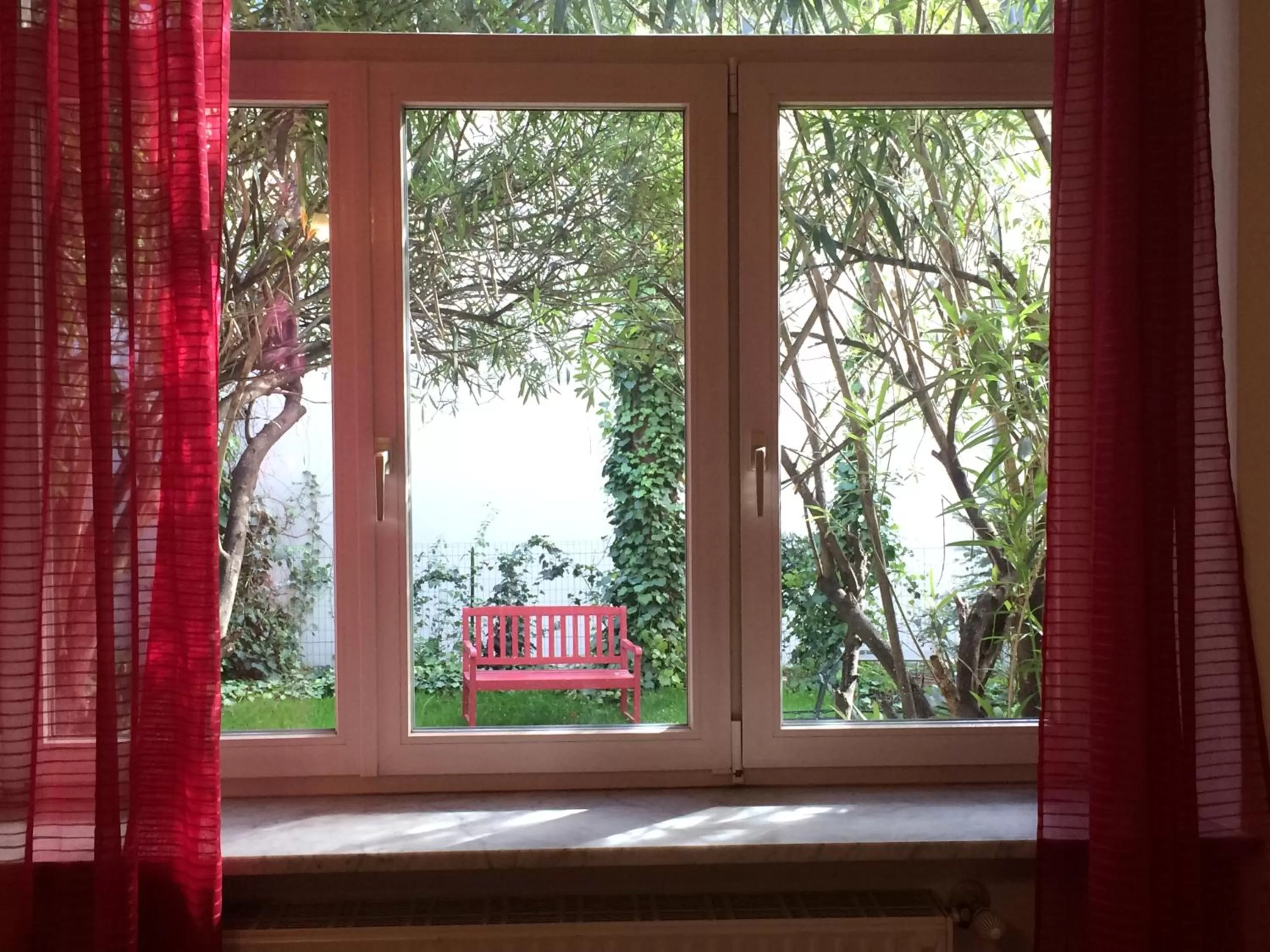 Garden view in Bolzano Rooms