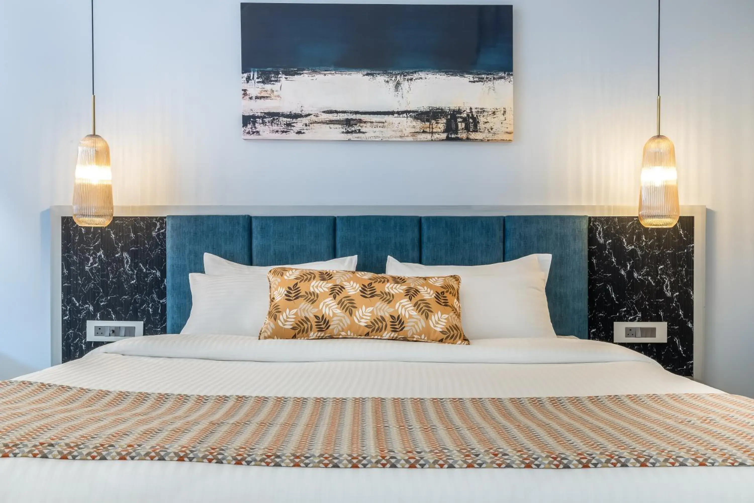 Bed in Quality Inn Ocean Palms Goa