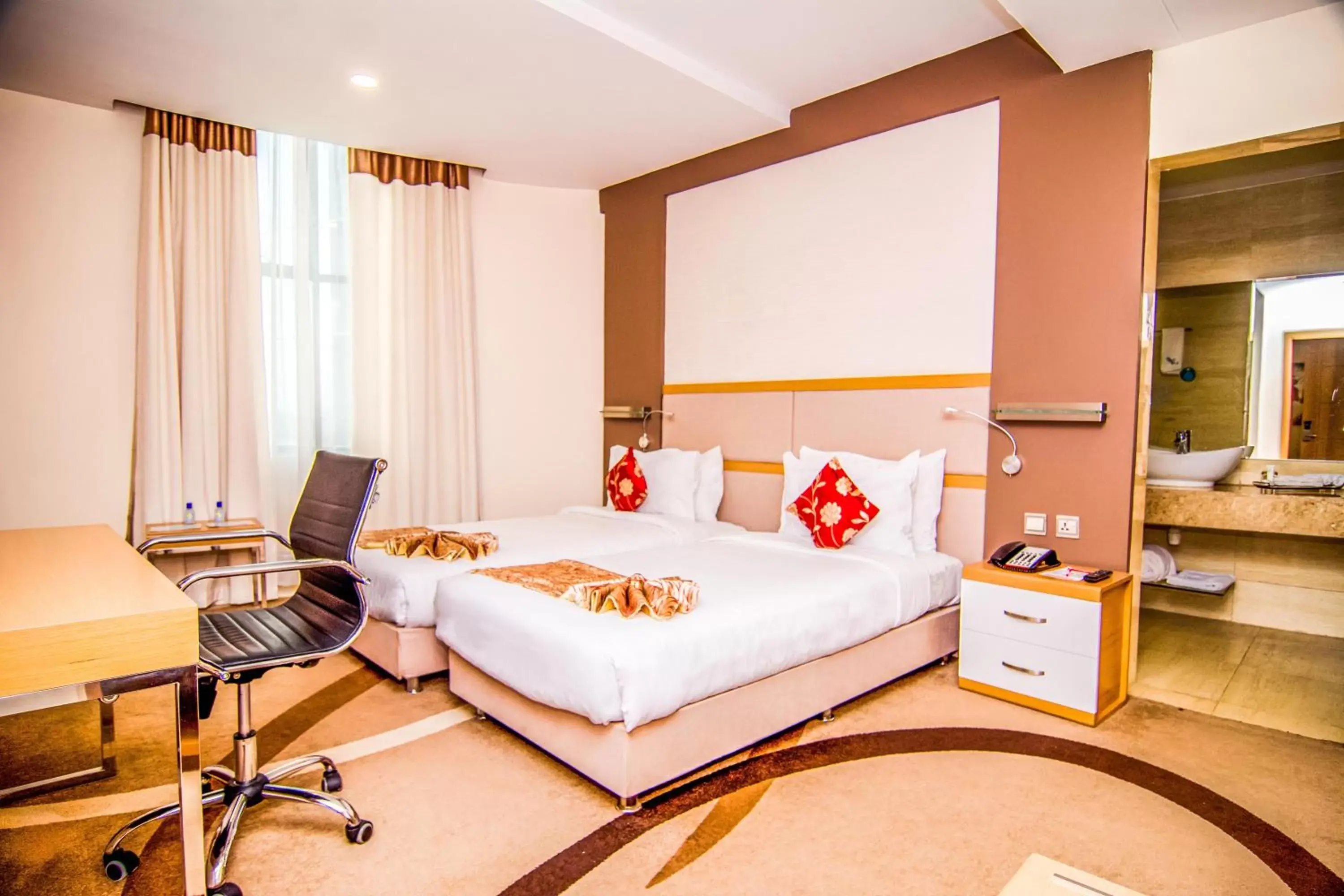 Bed in PrideInn Azure Hotel Nairobi Westlands