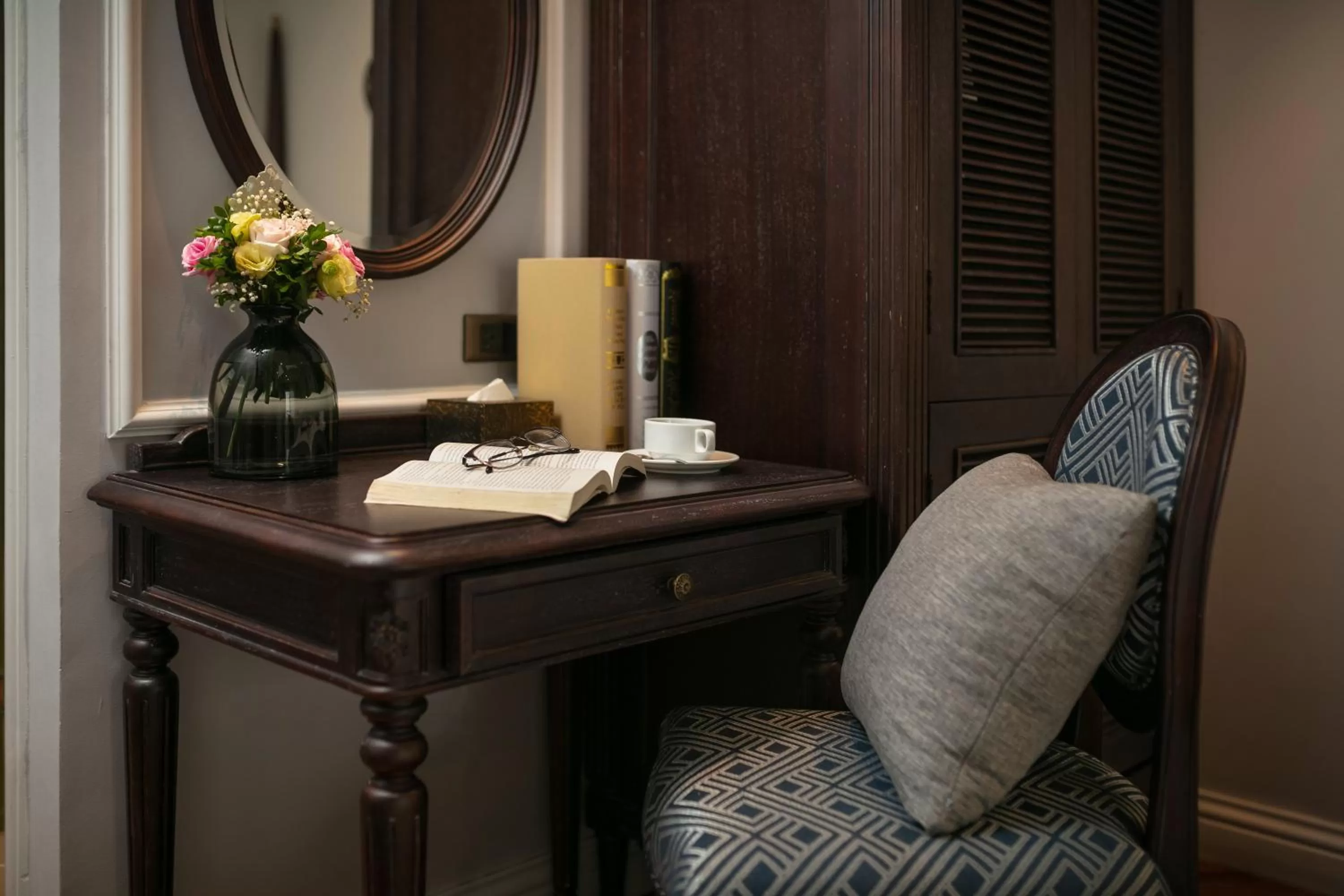 Seating area in Canary Hotel