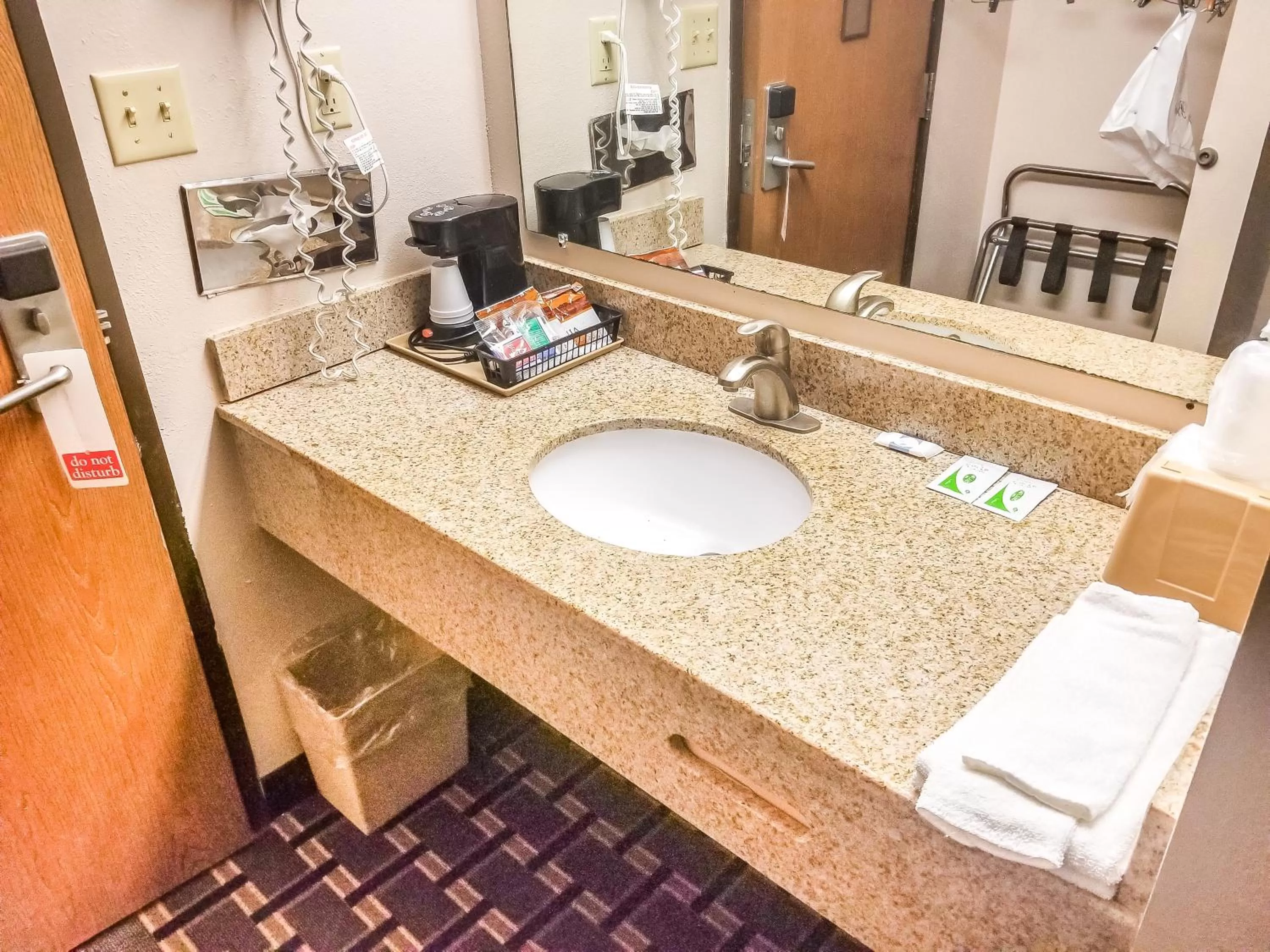 Bathroom in Hotel 7 Inn Vienna