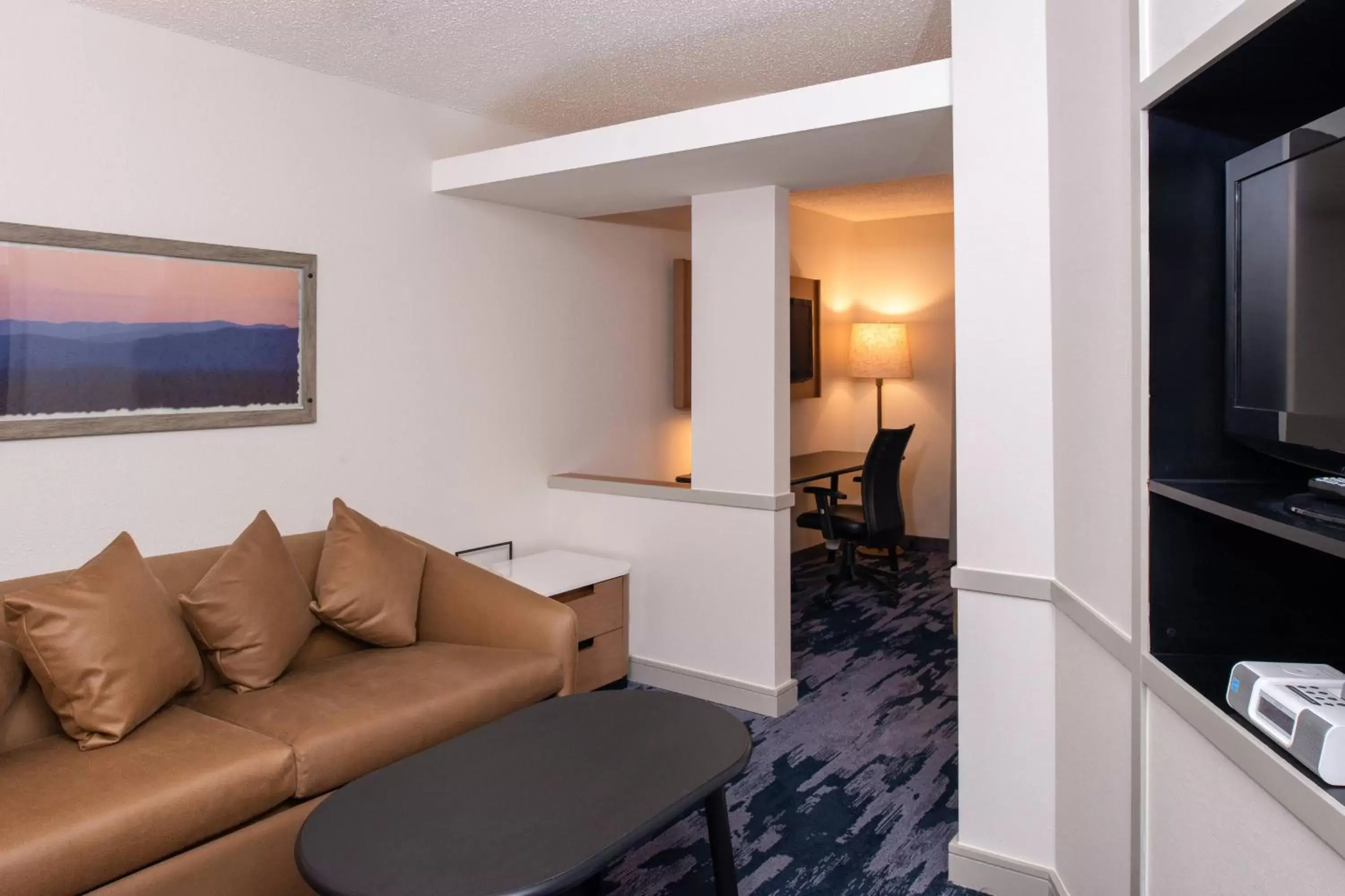 Photo of the whole room, Seating Area in Fairfield Inn & Suites High Point Archdale