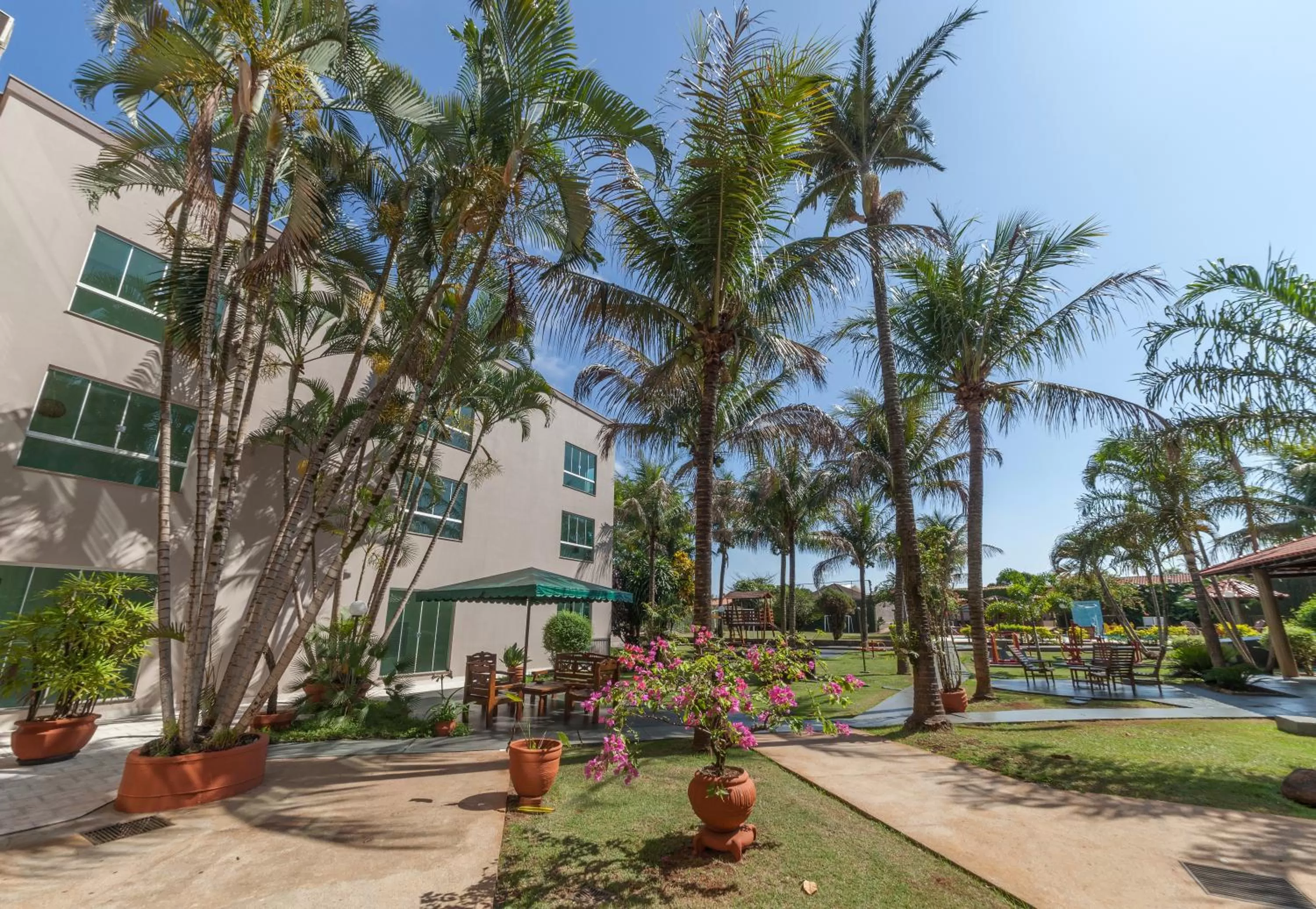 Garden in Hotel GAPH Maringa - Economico Mini Resort