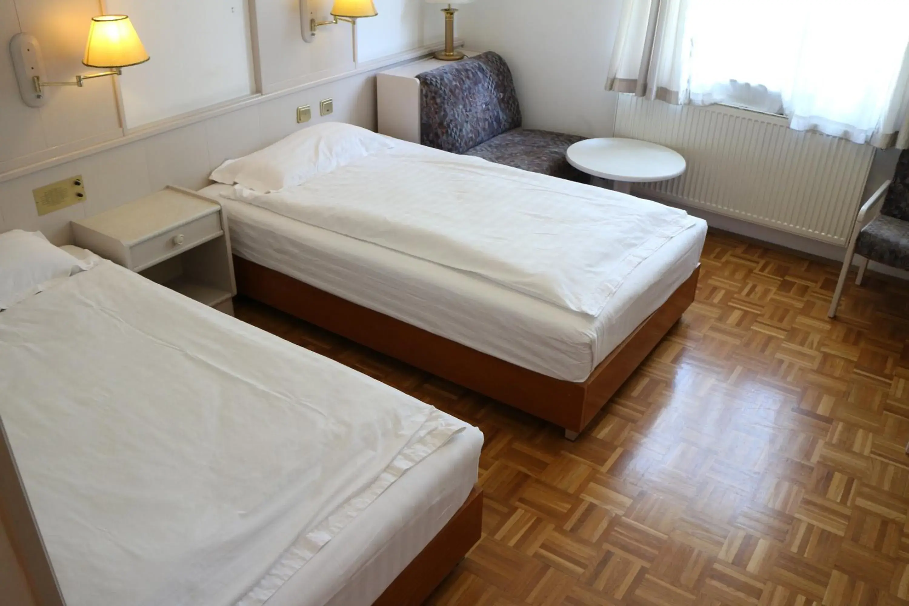 Photo of the whole room, Bed in Hotel Wasserpalast