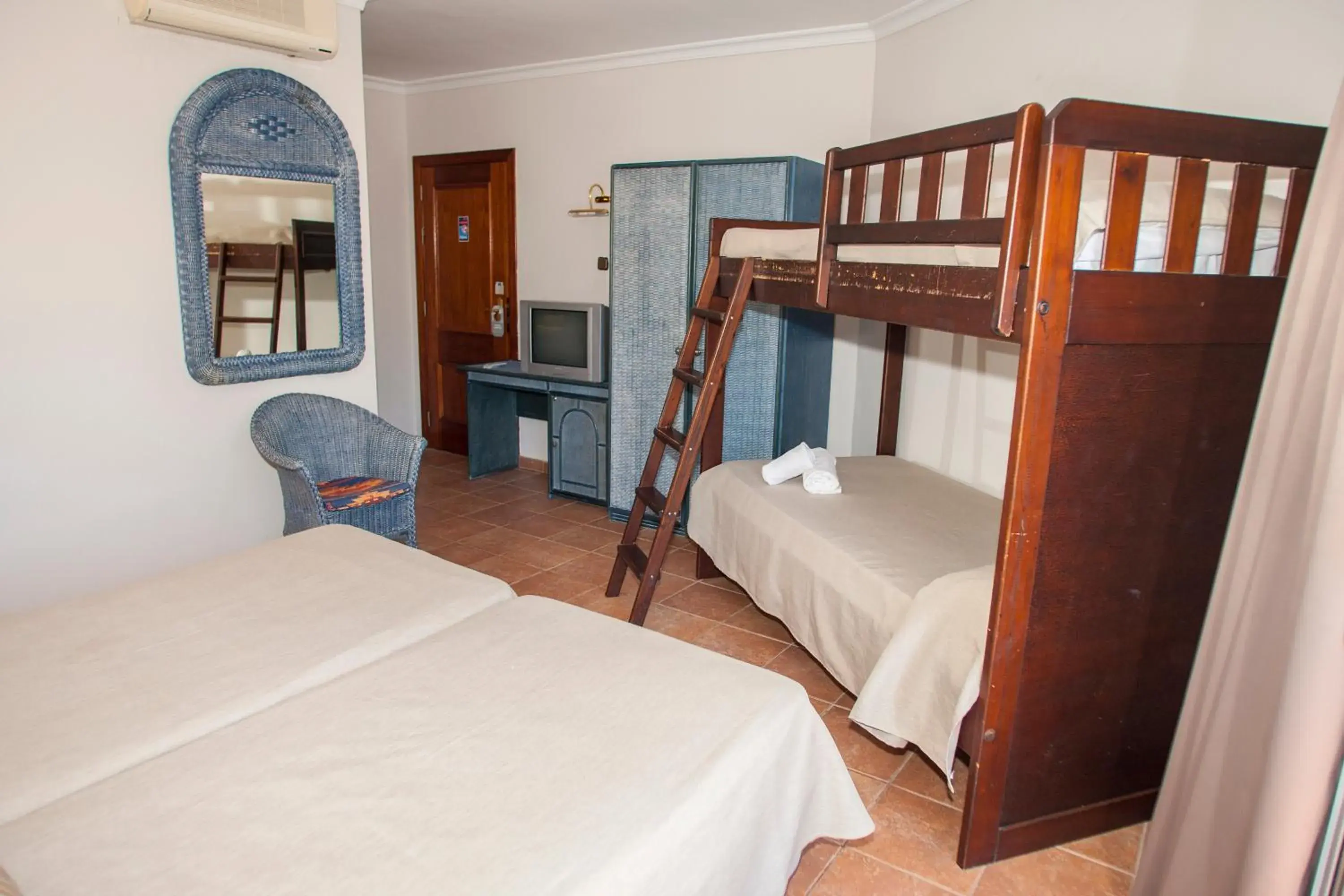 Other, Bed in Hotel Comarruga Platja Other, Bed in Hotel Comarruga Platja