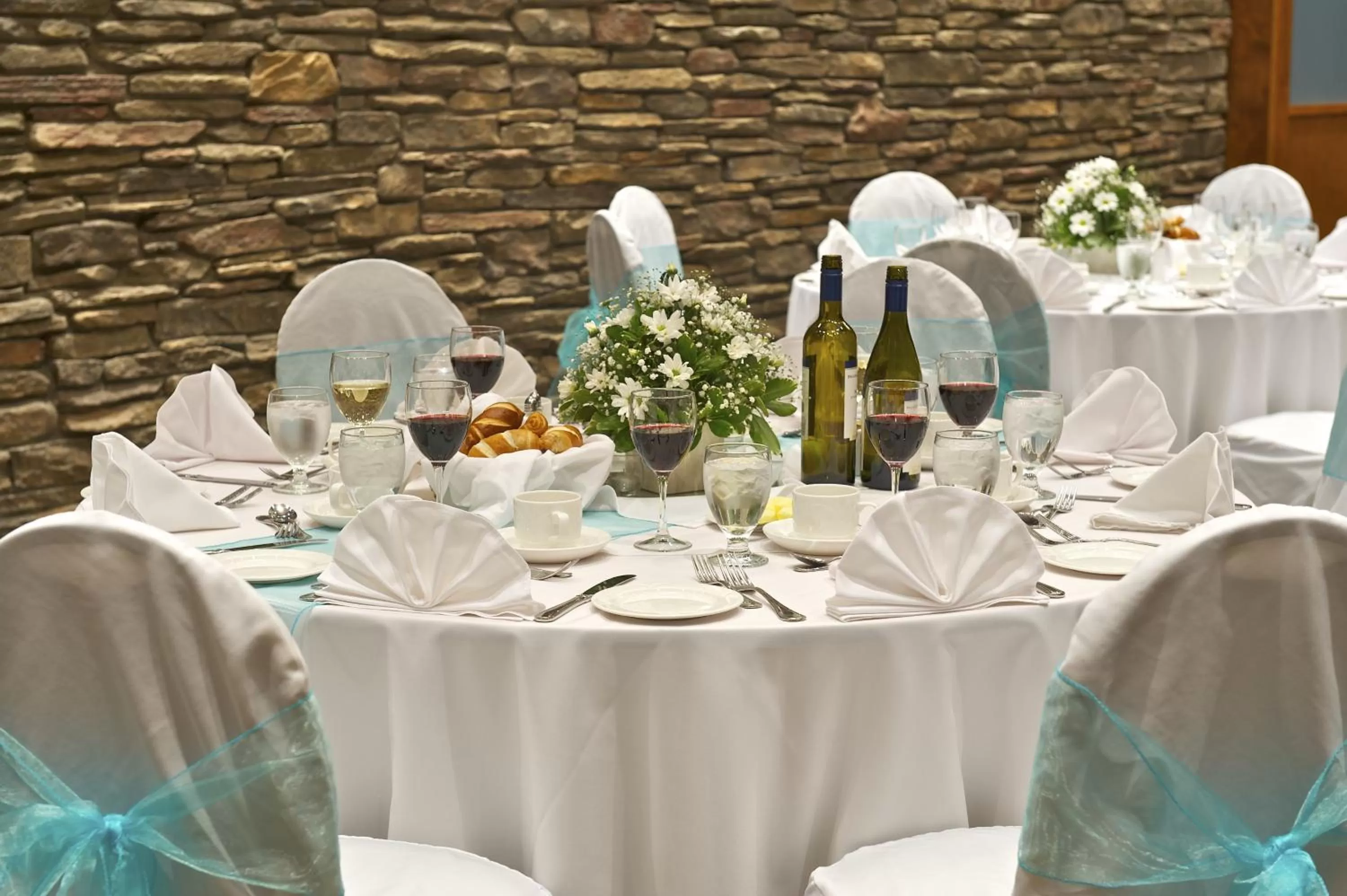 Banquet/Function facilities in Coast Tsawwassen Inn