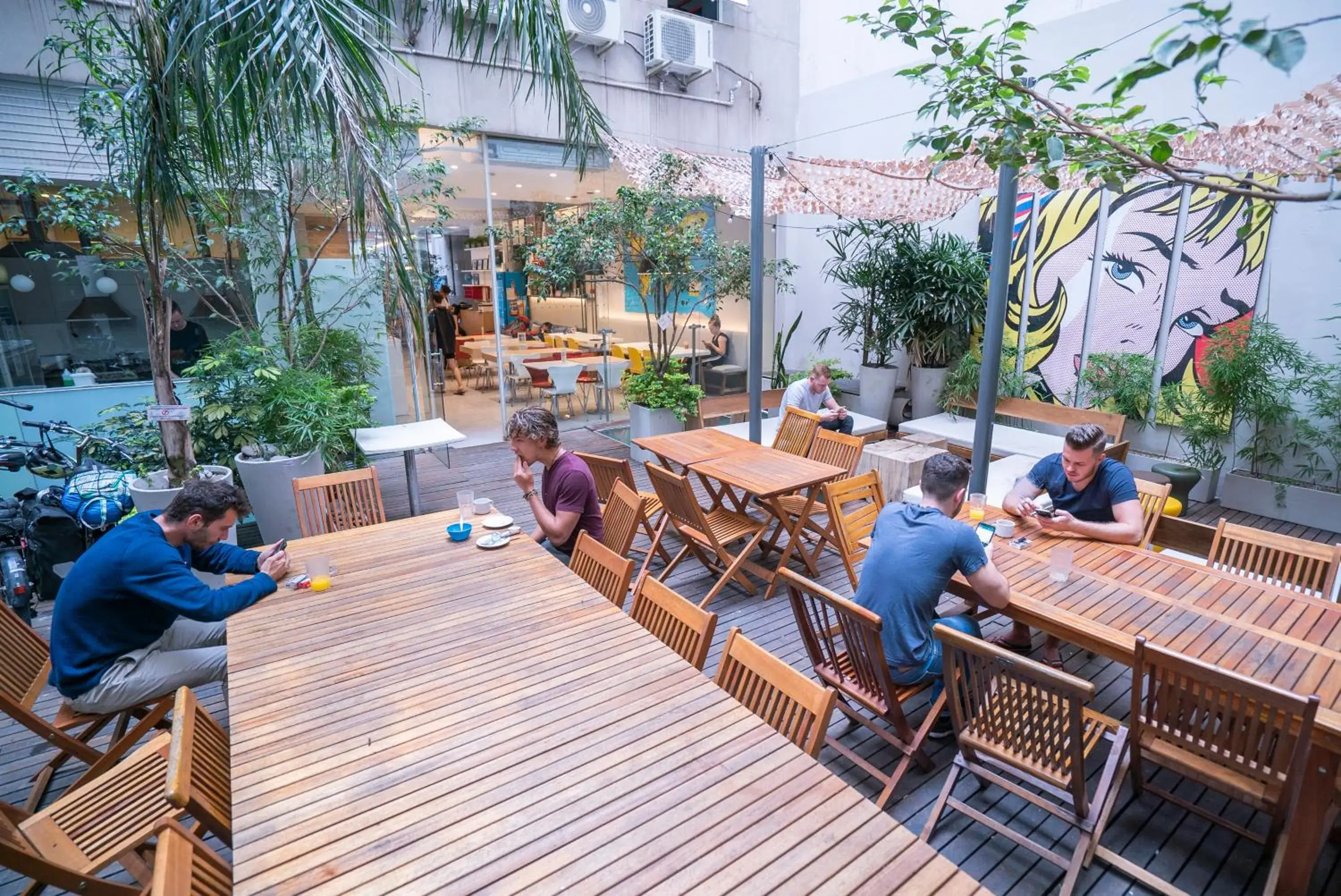 Patio, Guests in America Del Sur Hostel Buenos Aires