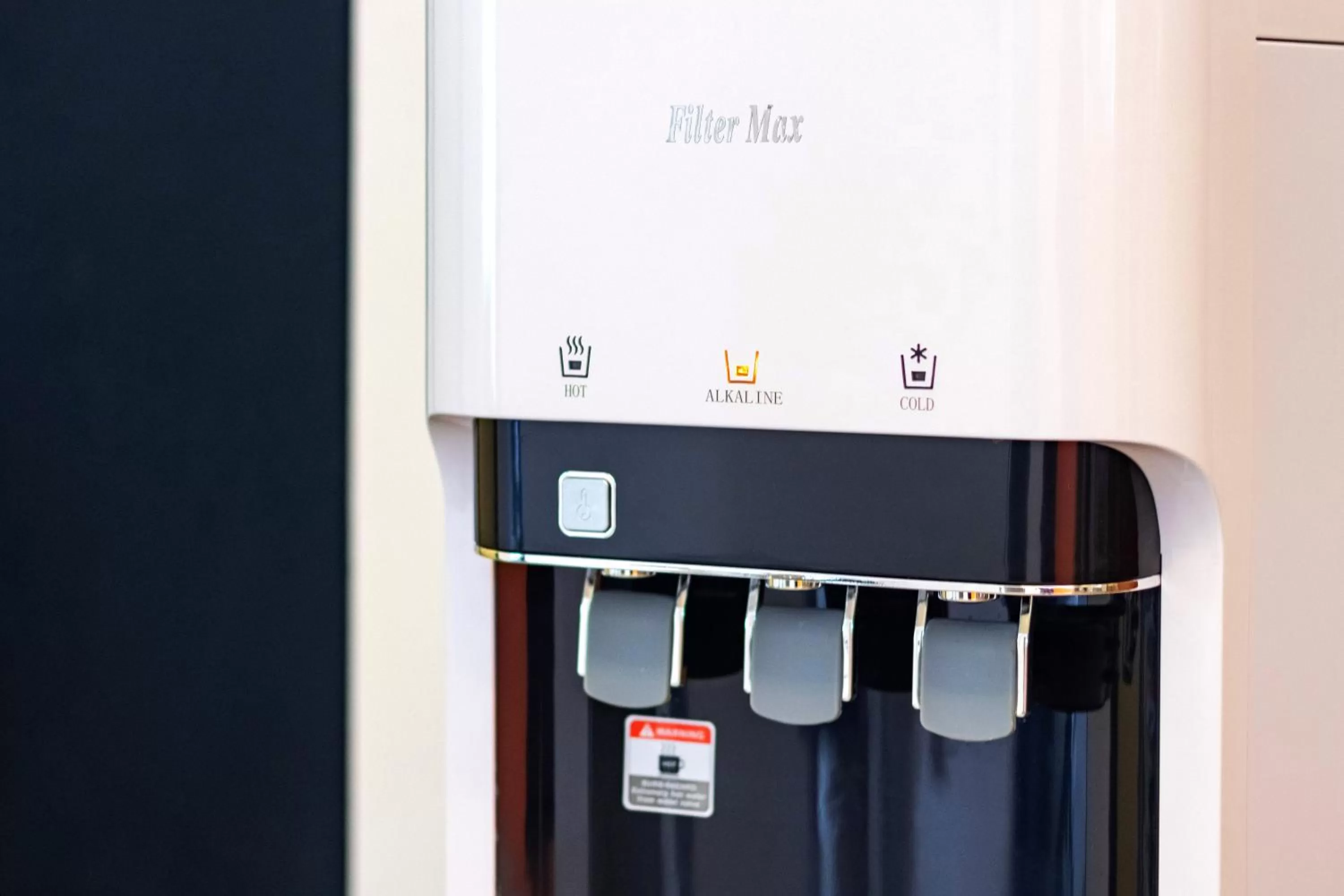 Drinks in Ink Hotel by ALV