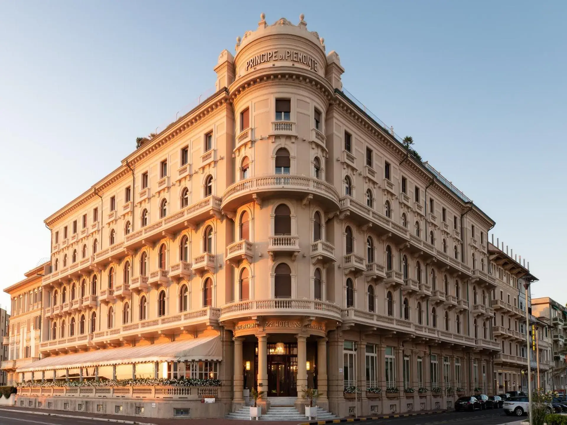 Facade/entrance, Property Building in Grand Hotel Principe Di Piemonte