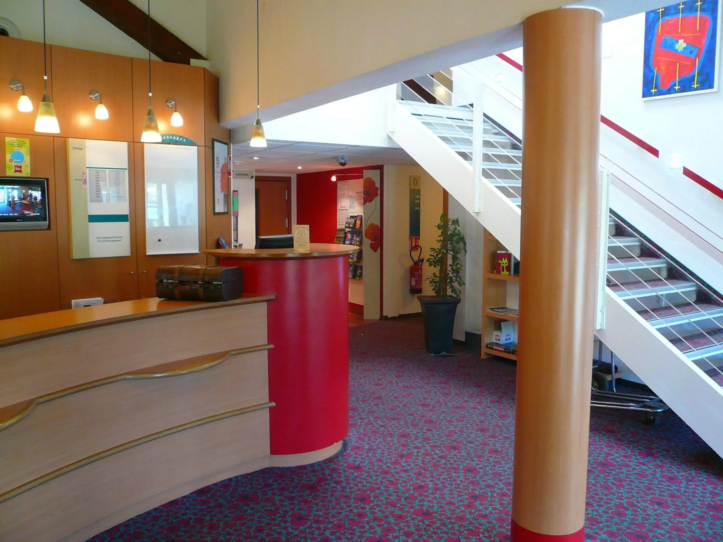 Lobby or reception, Lobby/Reception in ibis Blois Vallée Maillard