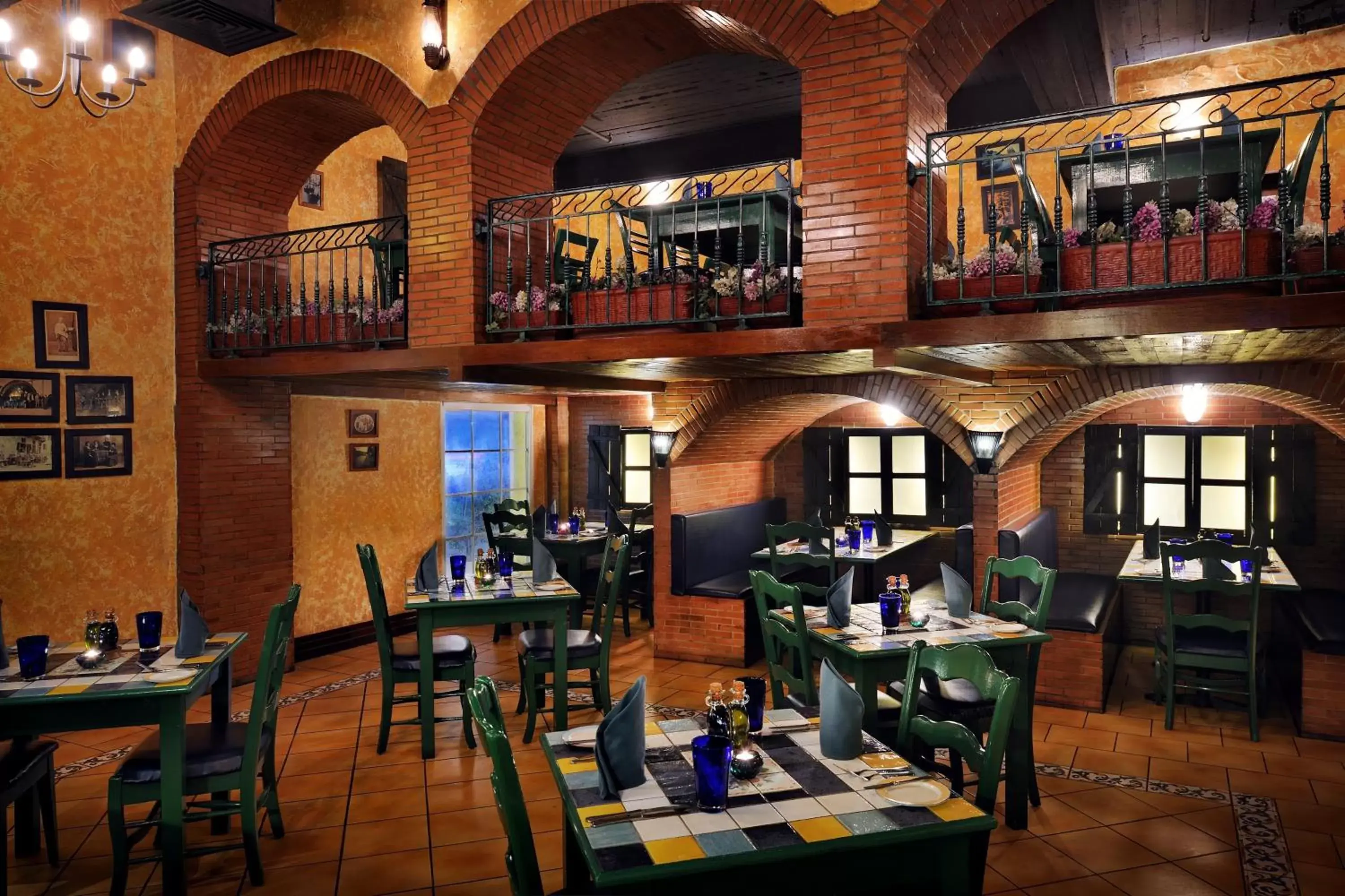 Restaurant/places to eat in Montrose - A Mayfair Collection Hotel Restaurant/places to eat in Montrose - A Mayfair Collection Hotel