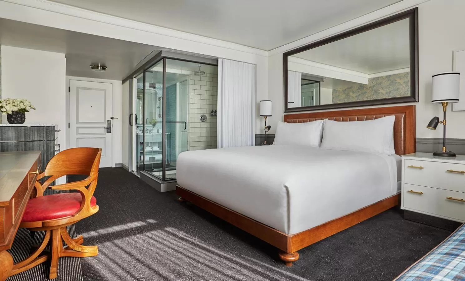 Bedroom, Bed in Pendry San Diego