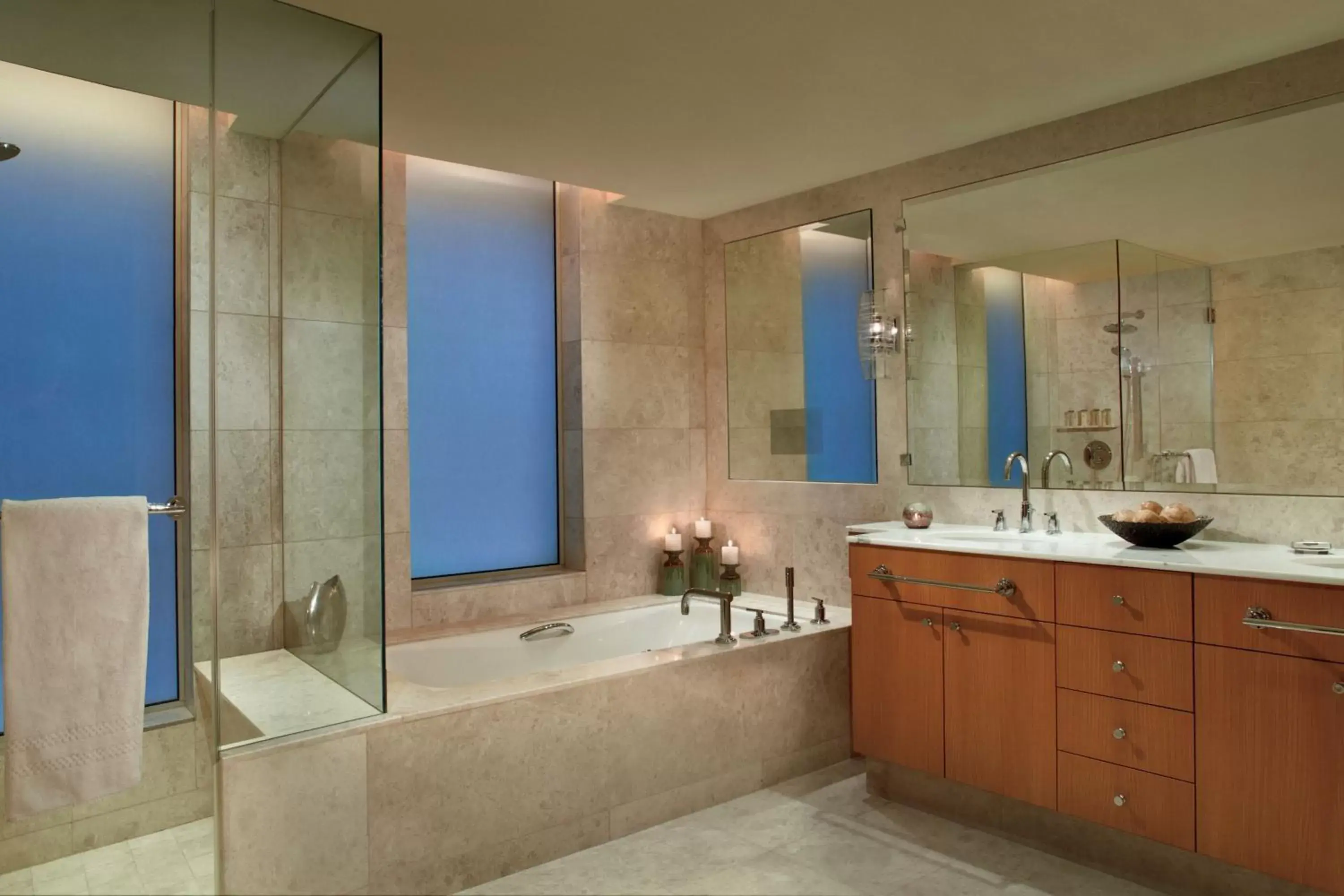 Bedroom, Bathroom in The Ritz-Carlton, Dubai International Financial Centre