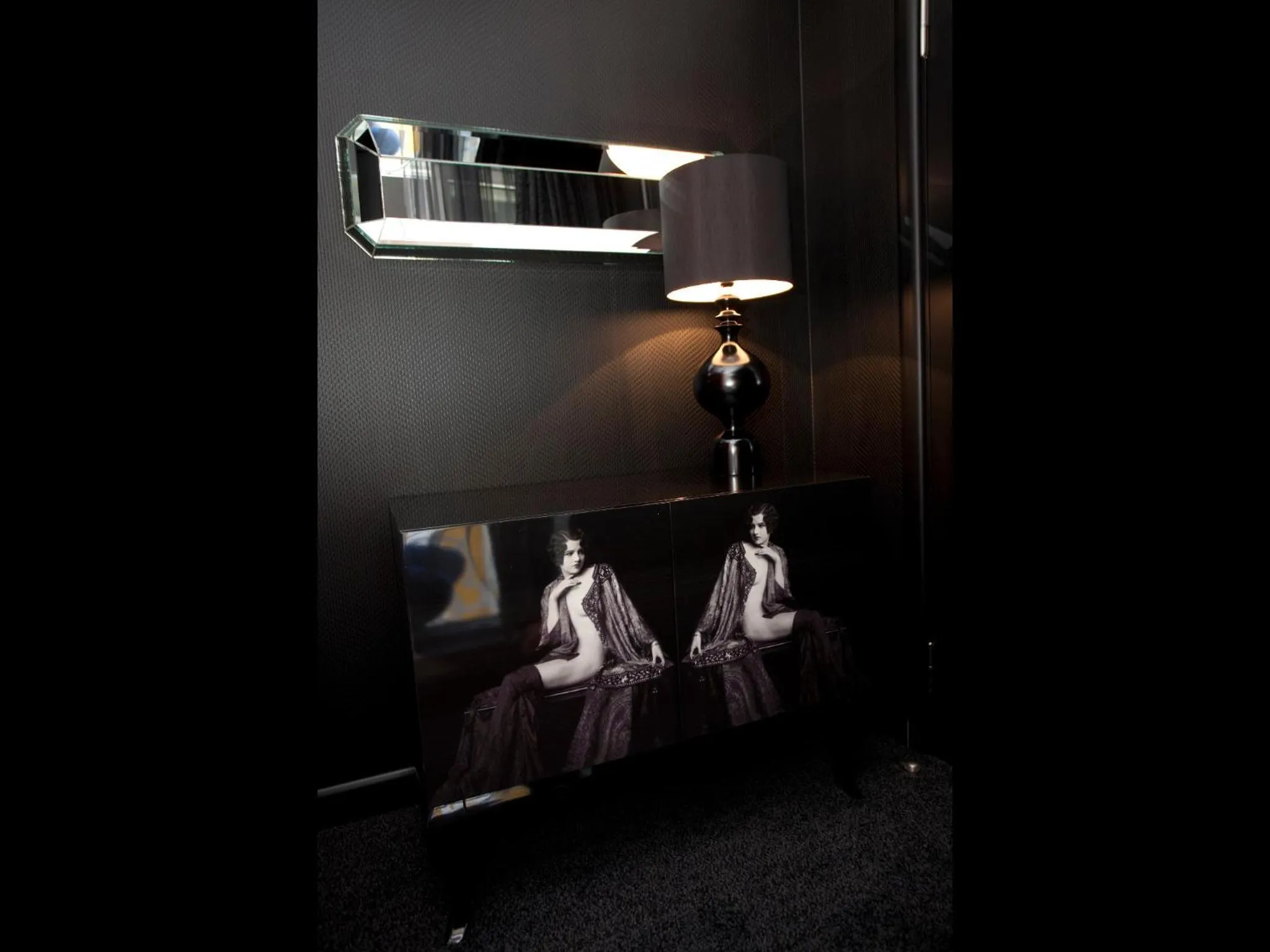 Massage in Hypnos Design Hotel